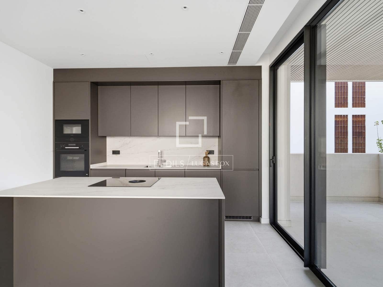 Apartamento de 3 habitaciones en Palma de Mallorca en venta con piscina garaje - 1.100.500 € (Ref: 9193276)