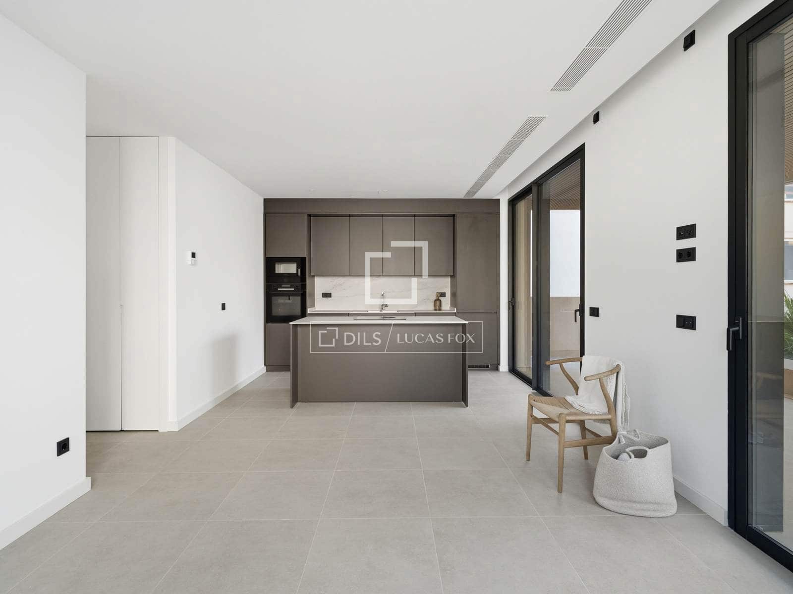Apartamento de 3 habitaciones en Palma de Mallorca en venta con piscina garaje - 1.100.500 € (Ref: 9193276)