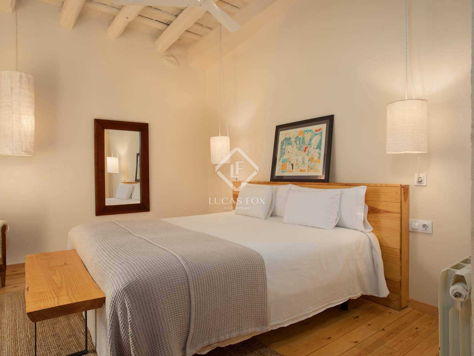 11 soveværelse Erhverv til salg i Cabanelles med swimmingpool garage - € 1.590.000 (Ref: 9193278)