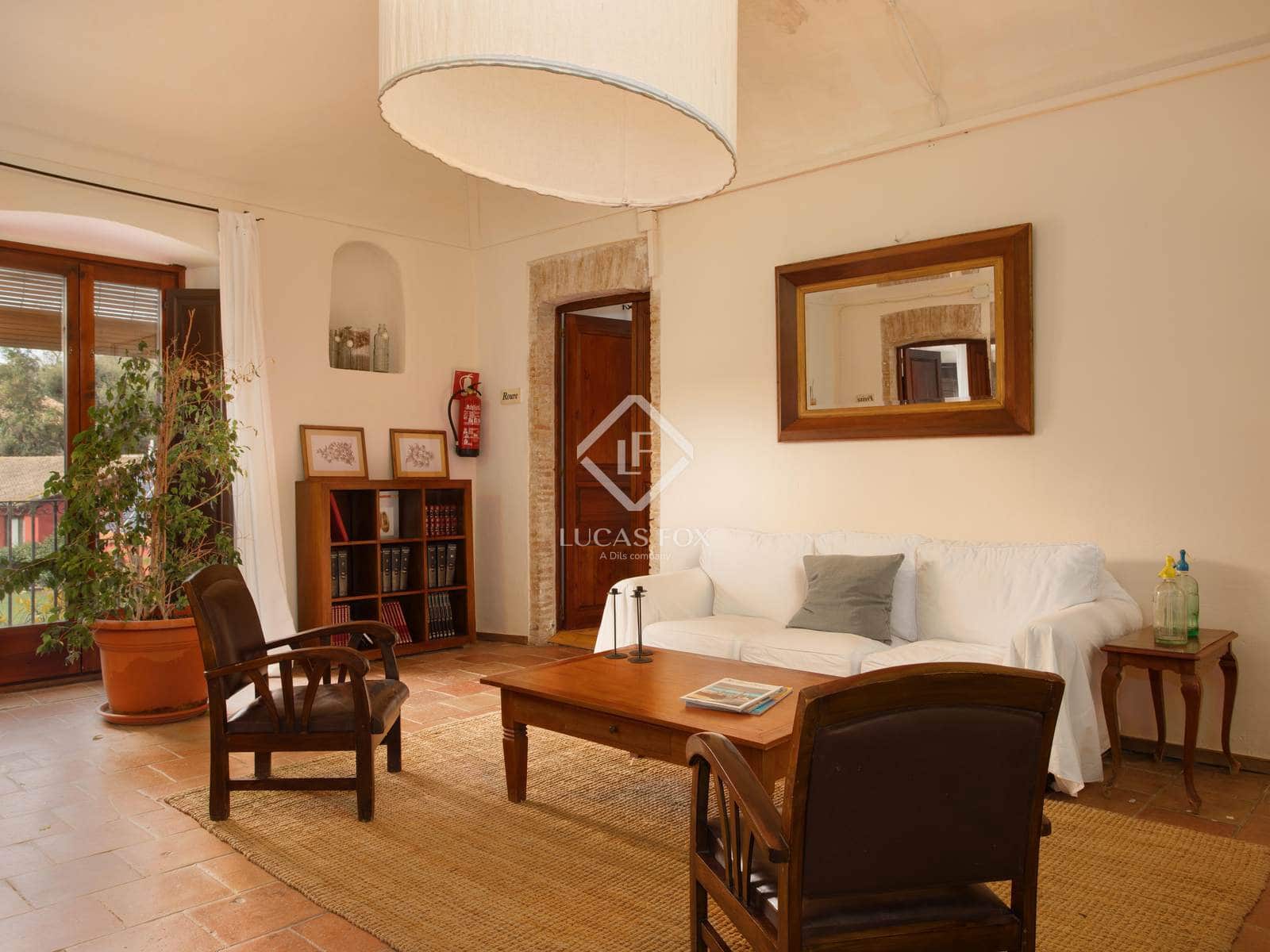 11 soveværelse Erhverv til salg i Cabanelles med swimmingpool garage - € 1.590.000 (Ref: 9193278)