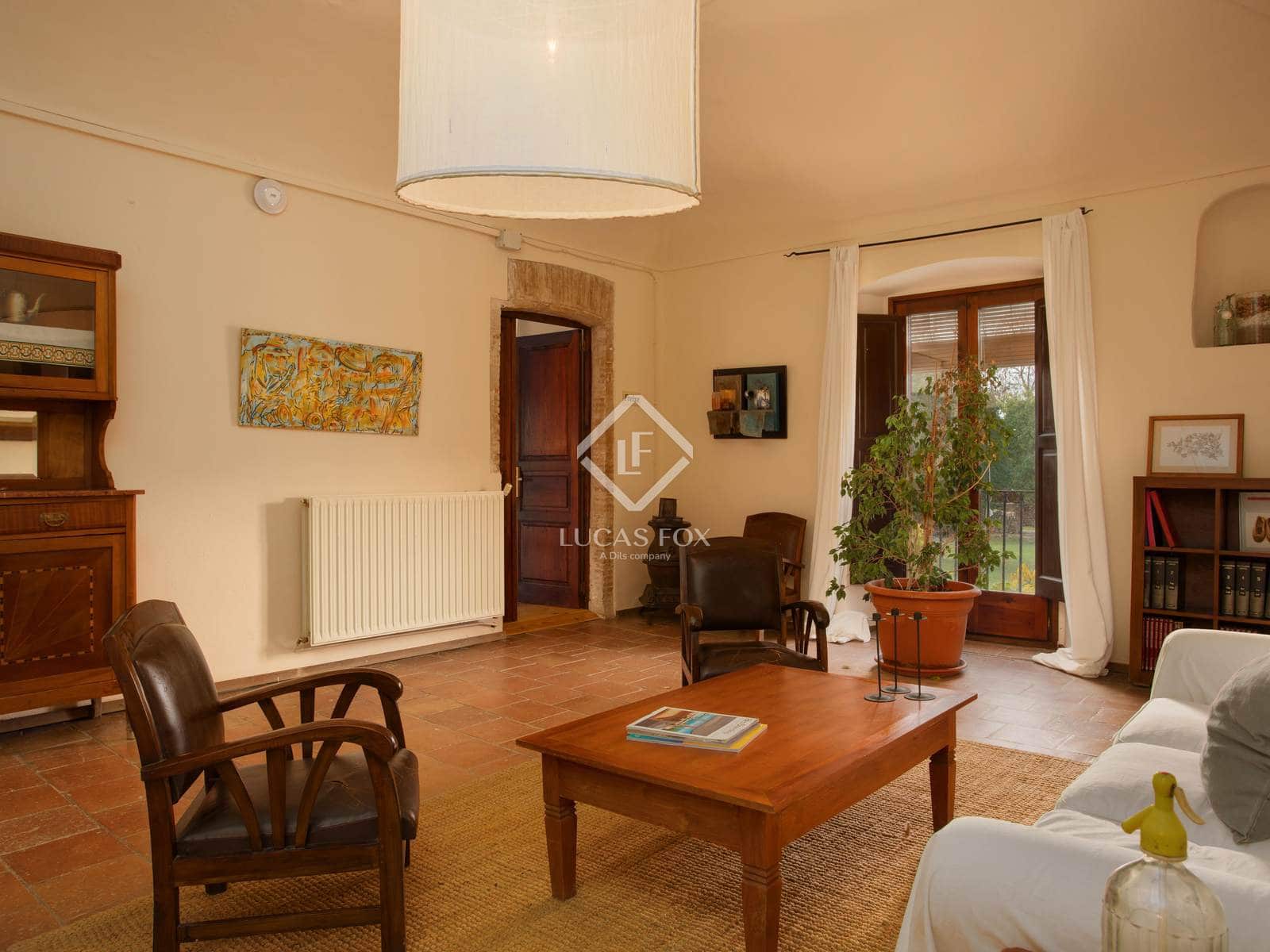 11 soveværelse Erhverv til salg i Cabanelles med swimmingpool garage - € 1.590.000 (Ref: 9193278)