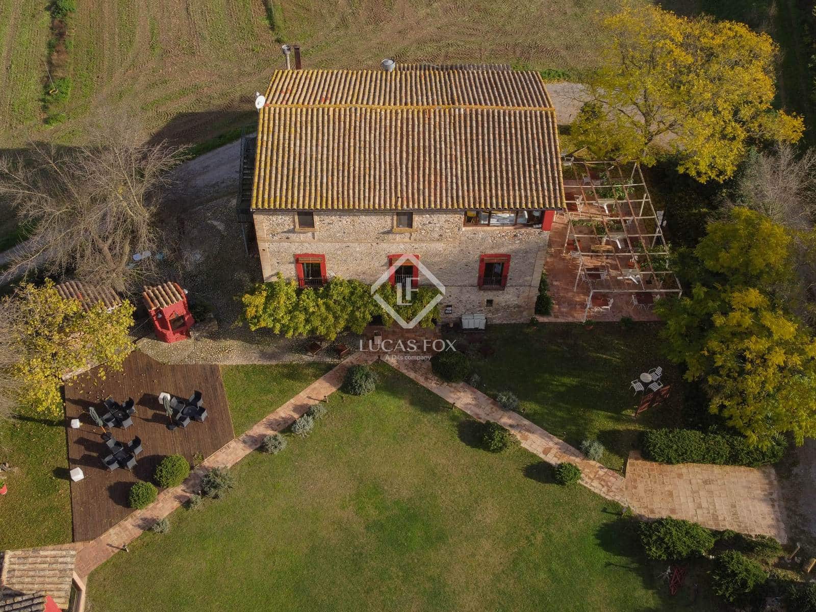 11 soveværelse Erhverv til salg i Cabanelles med swimmingpool garage - € 1.590.000 (Ref: 9193278)