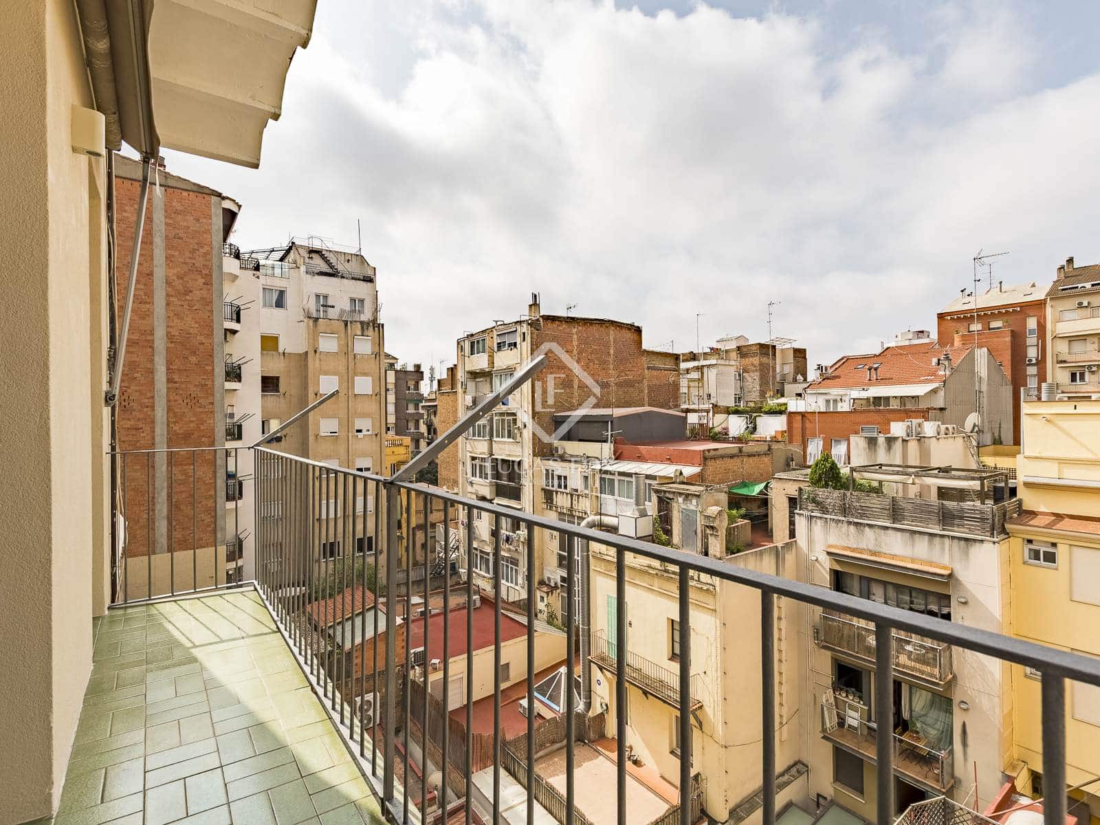 3 slaapkamer Appartement te koop in Barcelona stad - € 669.000 (Ref: 9194866)