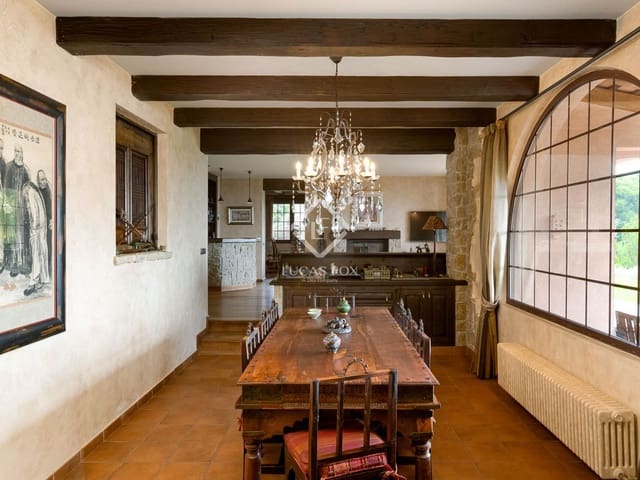 4 quarto Moradia para venda em Sant Pol de Mar com piscina garagem - 1 800 000 € (Ref: 9195189)