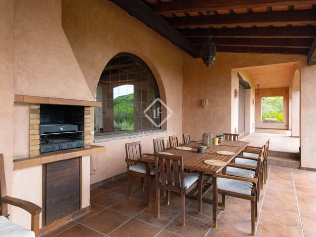 4 quarto Moradia para venda em Sant Pol de Mar com piscina garagem - 1 800 000 € (Ref: 9195189)