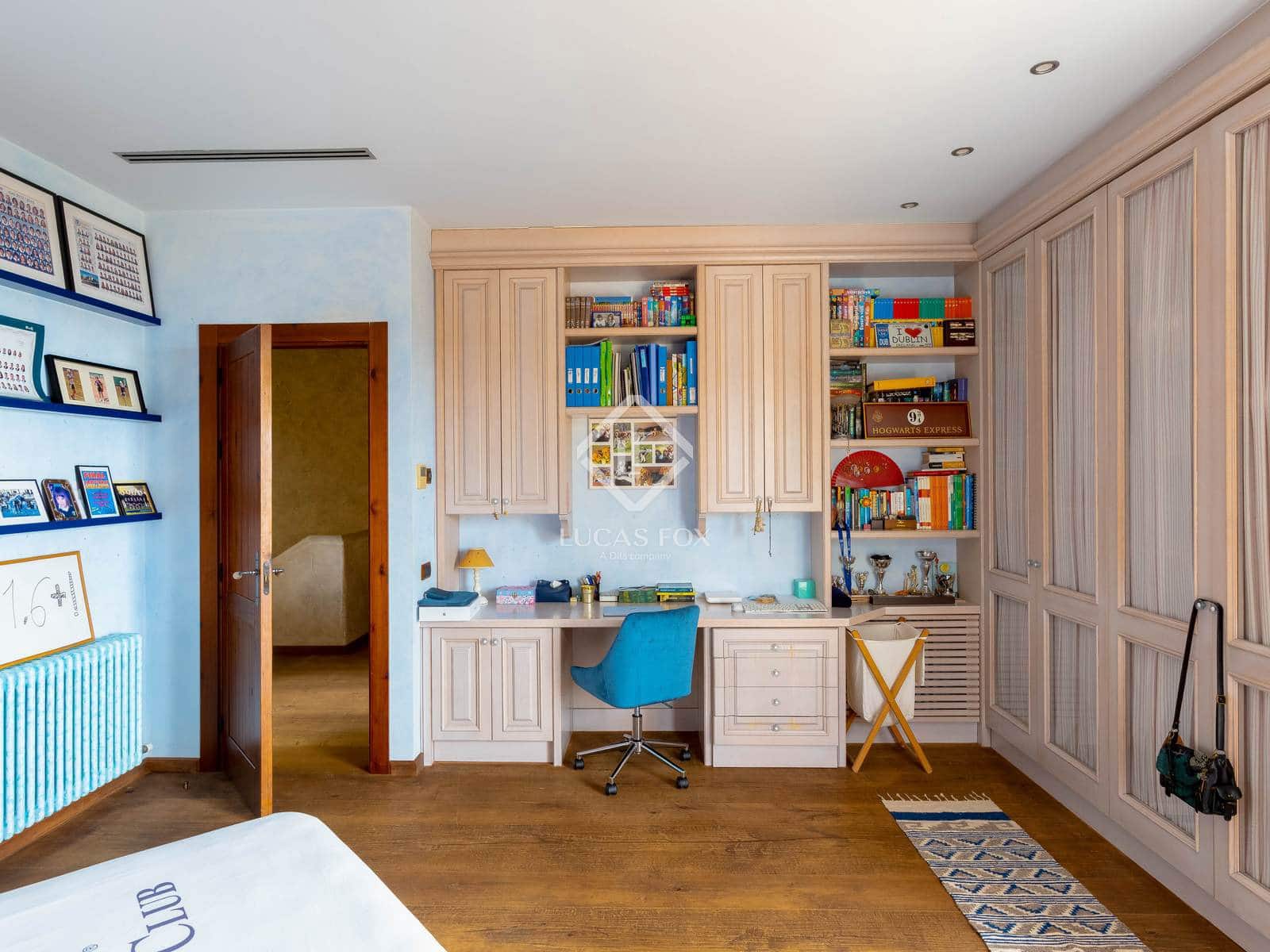 4 soveværelse Villa til salg i Sant Pol de Mar med swimmingpool garage - € 1.800.000 (Ref: 9195189)