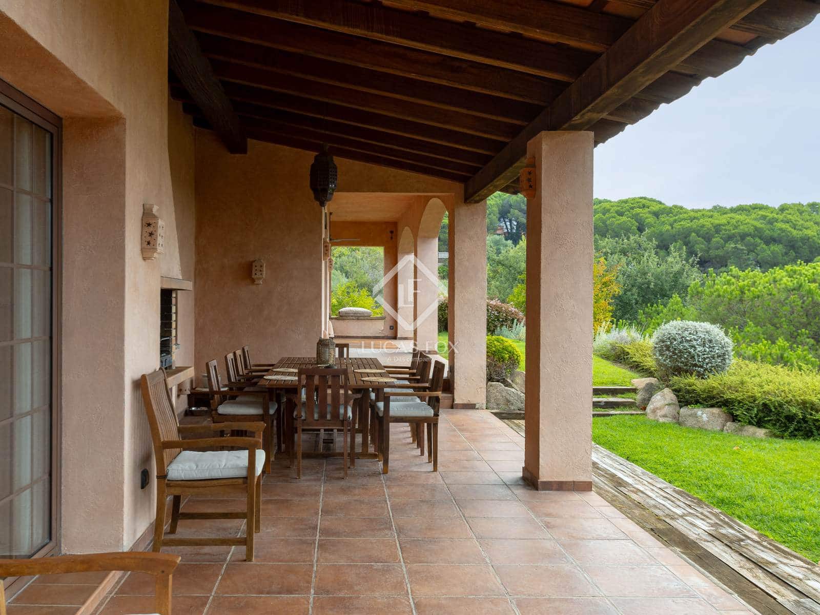 4 soveværelse Villa til salg i Sant Pol de Mar med swimmingpool garage - € 1.800.000 (Ref: 9195189)