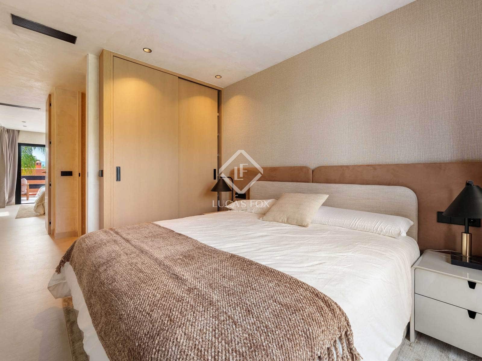 4 slaapkamer Villa te koop in Marbella met zwembad garage - € 2.395.000 (Ref: 9197083)