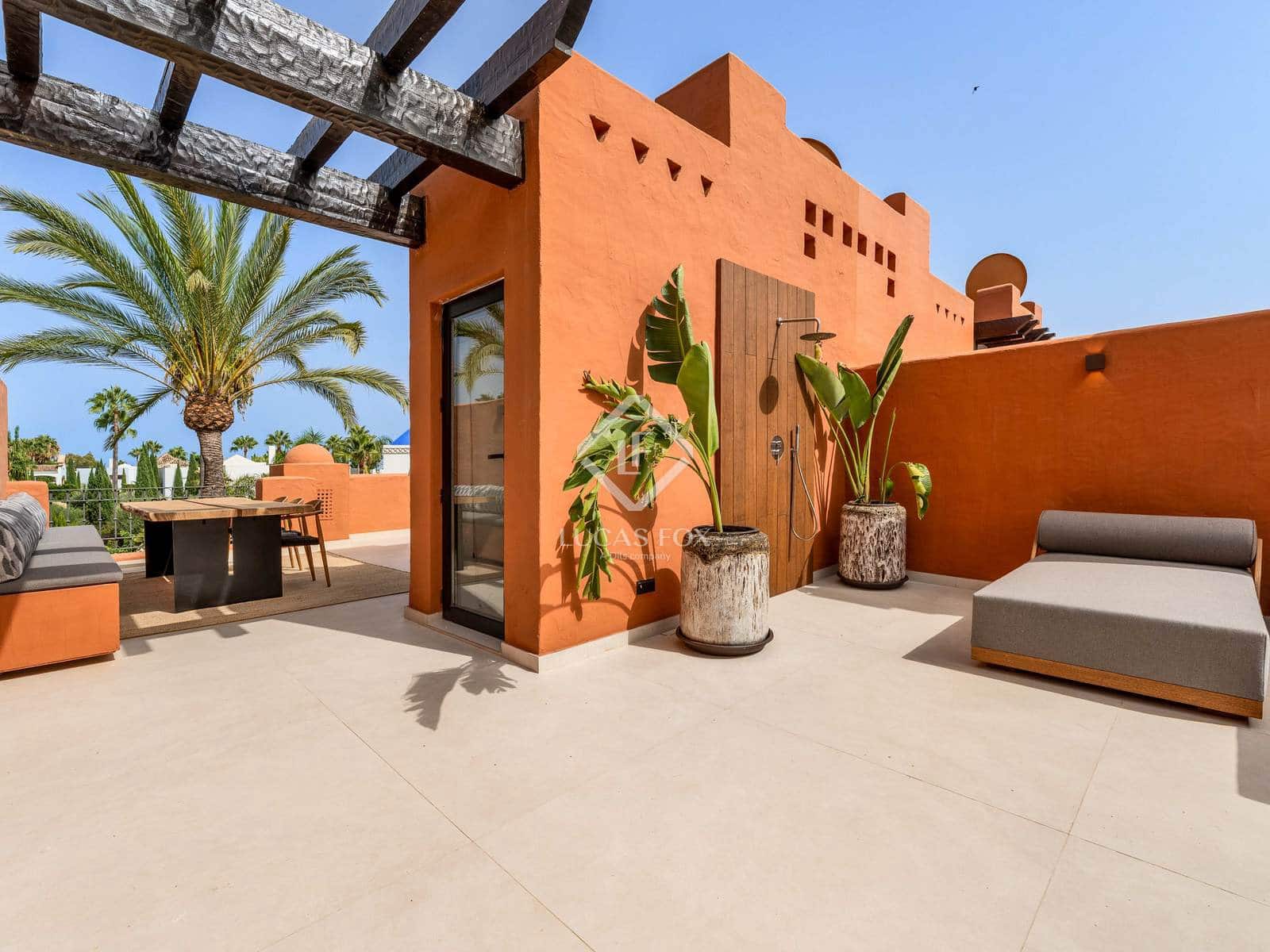 4 slaapkamer Villa te koop in Marbella met zwembad garage - € 2.395.000 (Ref: 9197083)