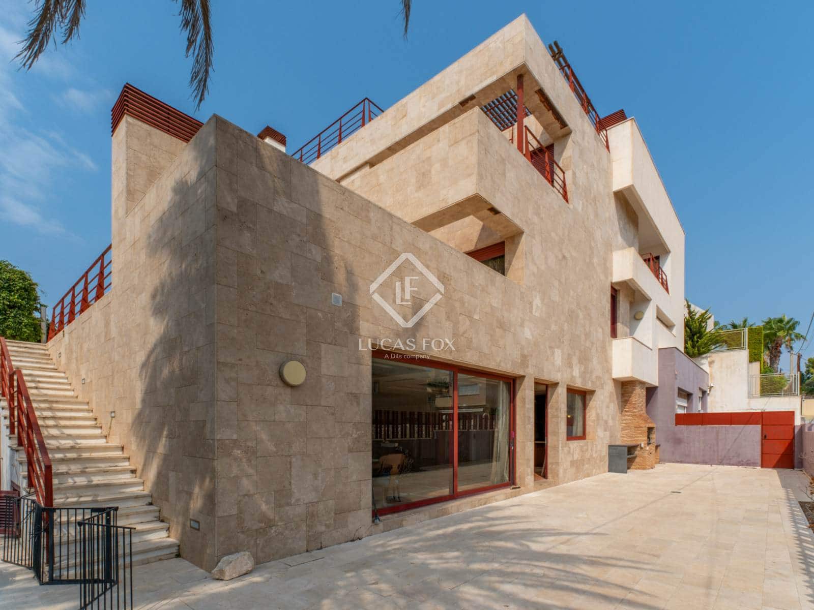 6 bedroom Villa for sale in Alicante / Alacant city with pool garage - € 3,500,000 (Ref: 9197334)