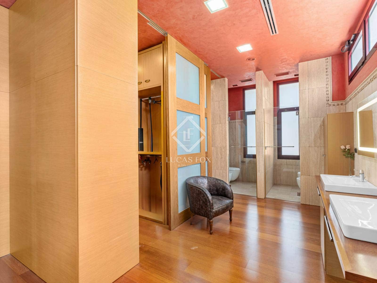 6 bedroom Villa for sale in Alicante / Alacant city with pool garage - € 3,500,000 (Ref: 9197334)