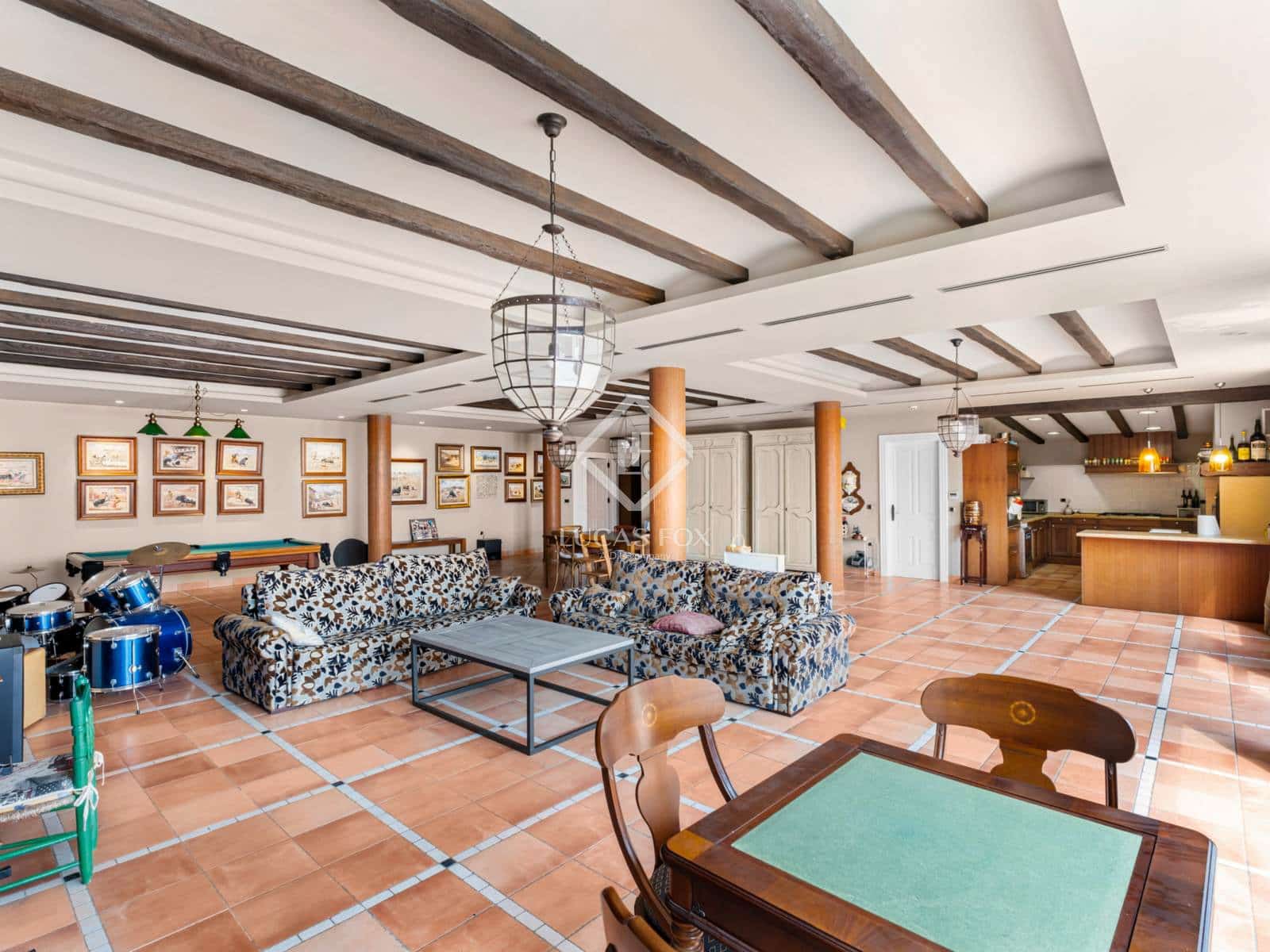 6 bedroom Villa for sale in Alicante / Alacant city with pool garage - € 3,500,000 (Ref: 9197334)