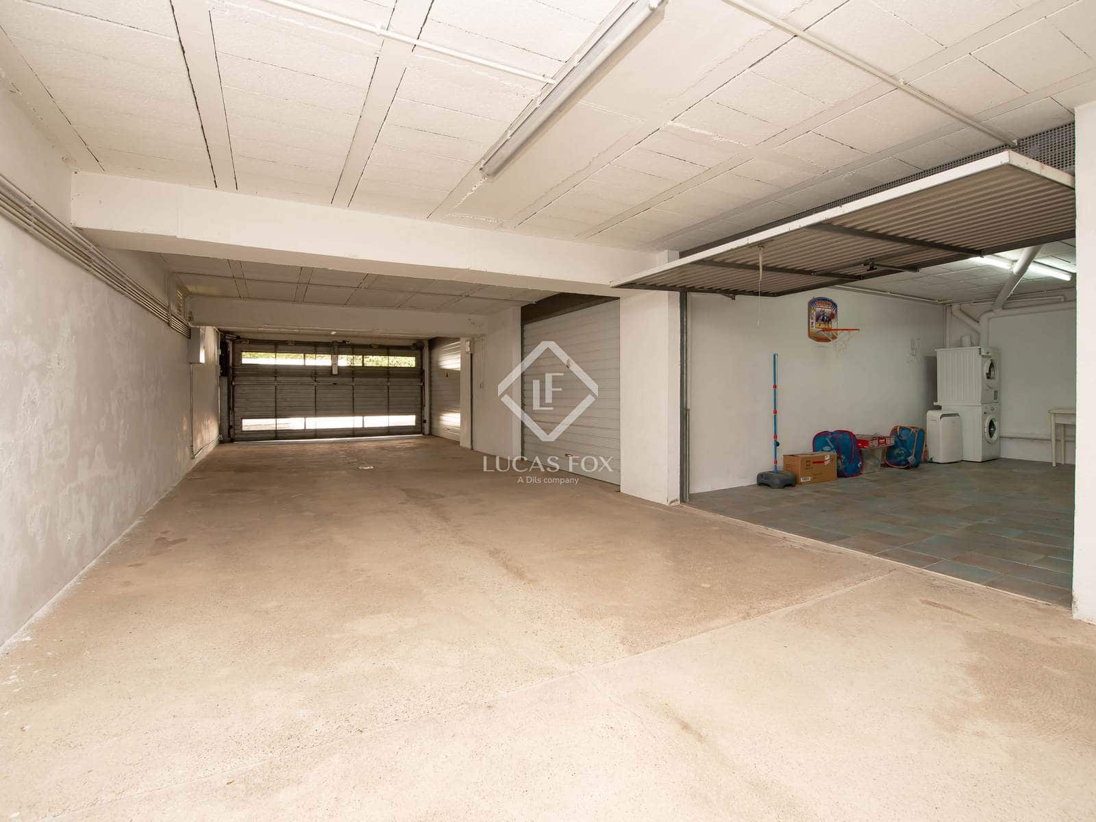 3 soveværelse Villa til salg i S'Agaro med swimmingpool garage - € 580.000 (Ref: 9198157)