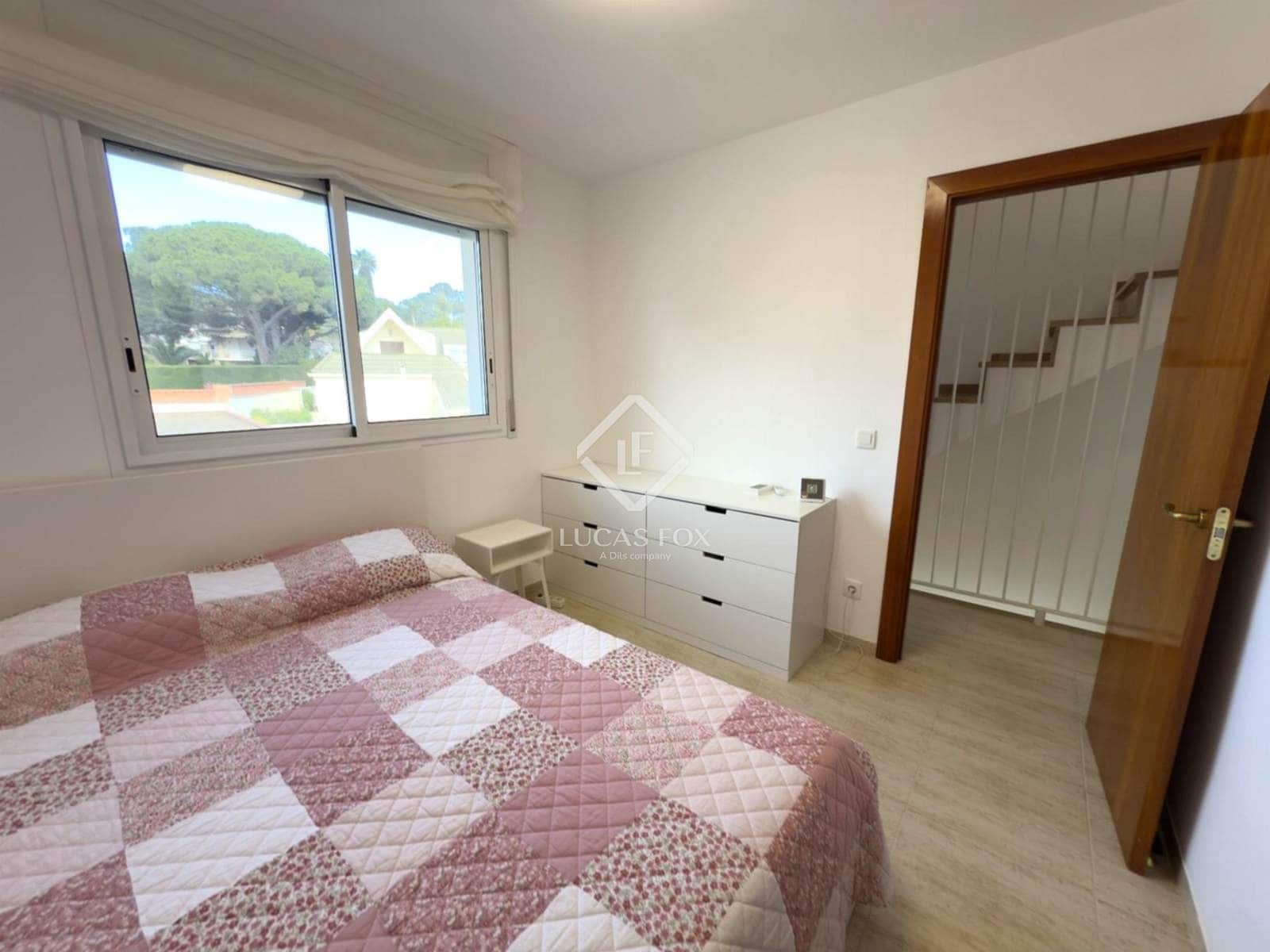 3 soveværelse Villa til salg i S'Agaro med swimmingpool garage - € 580.000 (Ref: 9198157)