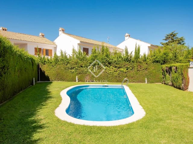 3 chambre Villa/Maison à vendre à S'Agaro, Castell-Platja d'Aro avec piscine garage - 595 000 € (Ref: 9198157)