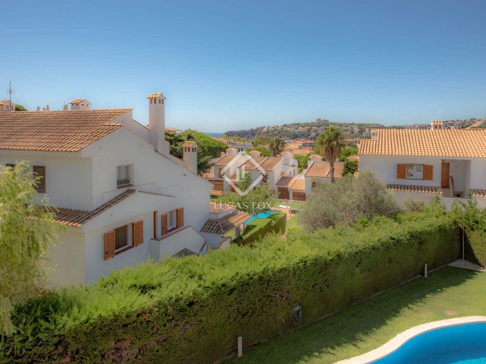 3 soveværelse Villa til salg i S'Agaro med swimmingpool garage - € 580.000 (Ref: 9198157)