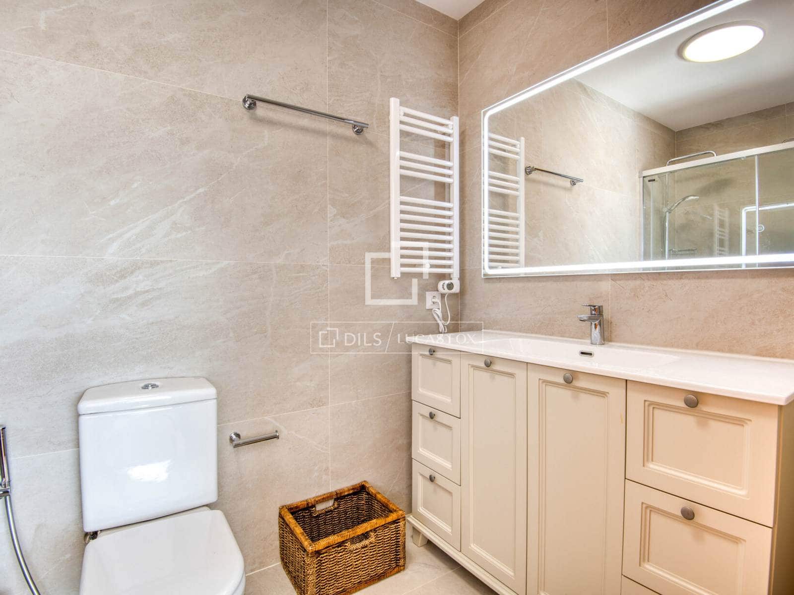 3 soveværelse Villa til salg i S'Agaro med swimmingpool garage - € 580.000 (Ref: 9198157)