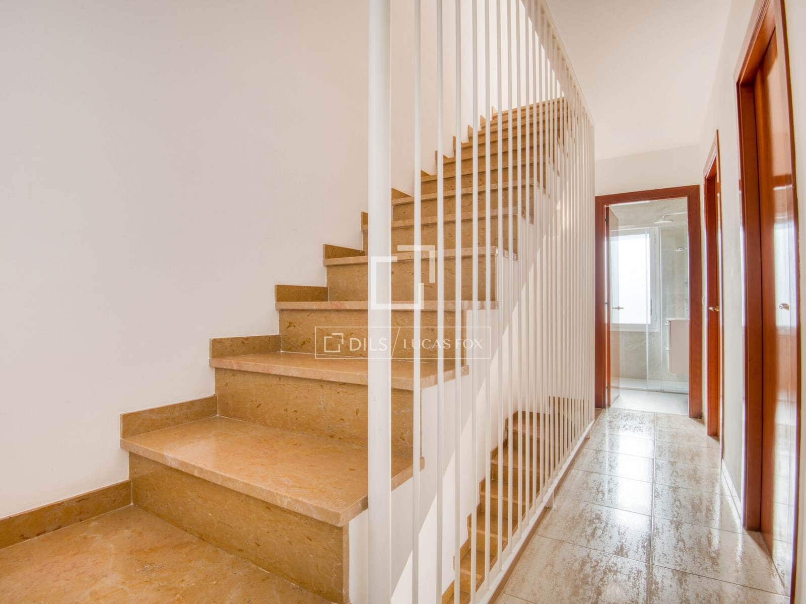 3 soveværelse Villa til salg i S'Agaro med swimmingpool garage - € 580.000 (Ref: 9198157)