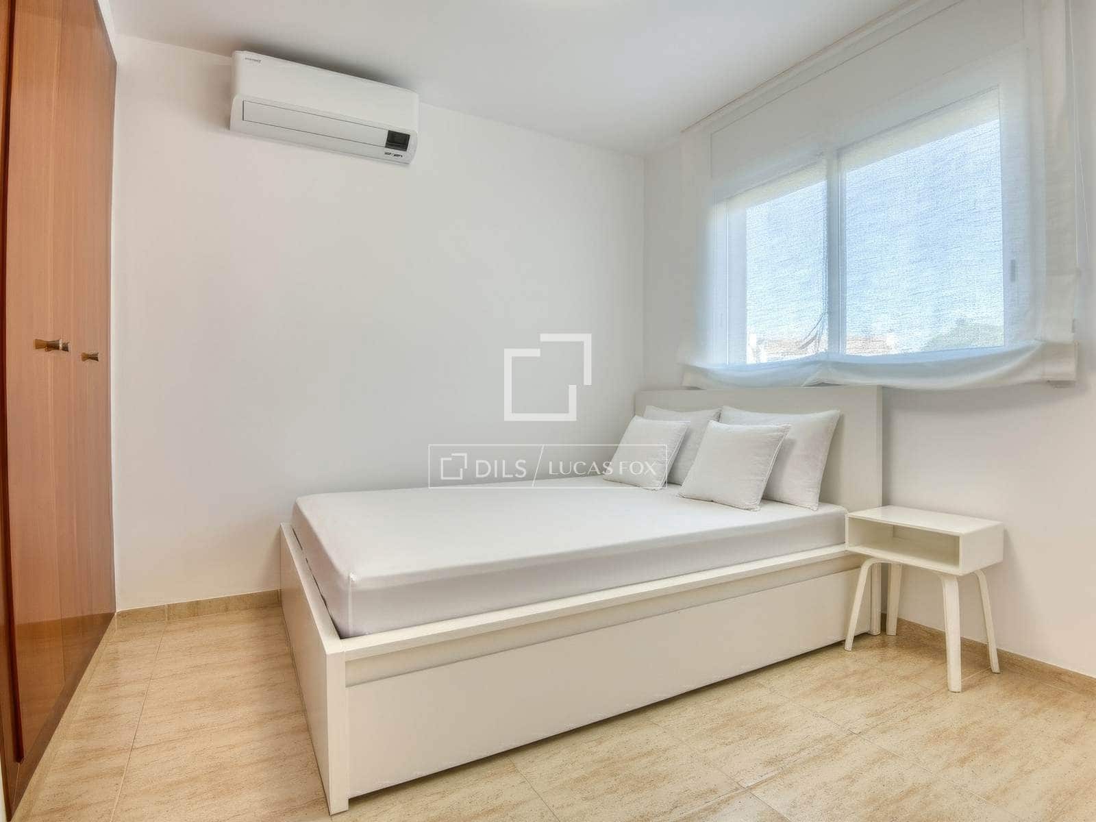 3 soveværelse Villa til salg i S'Agaro med swimmingpool garage - € 580.000 (Ref: 9198157)