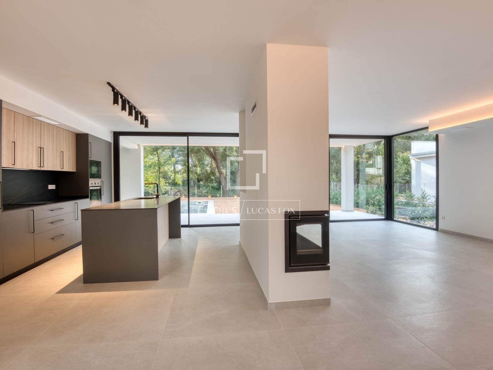 4 slaapkamer Villa te koop in Calonge i Sant Antoni met zwembad garage - € 830.000 (Ref: 9198158)