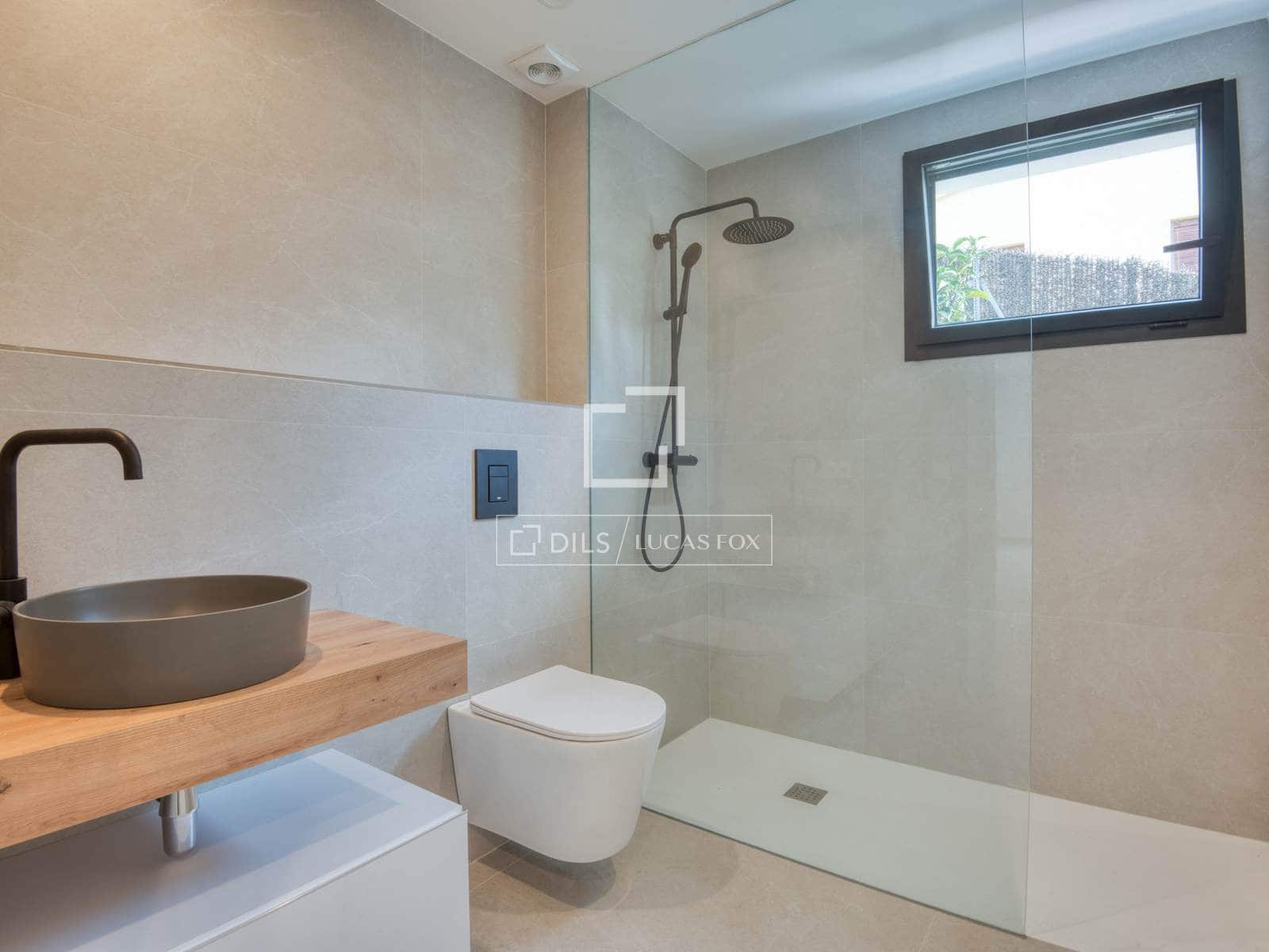 4 slaapkamer Villa te koop in Calonge i Sant Antoni met zwembad garage - € 830.000 (Ref: 9198158)