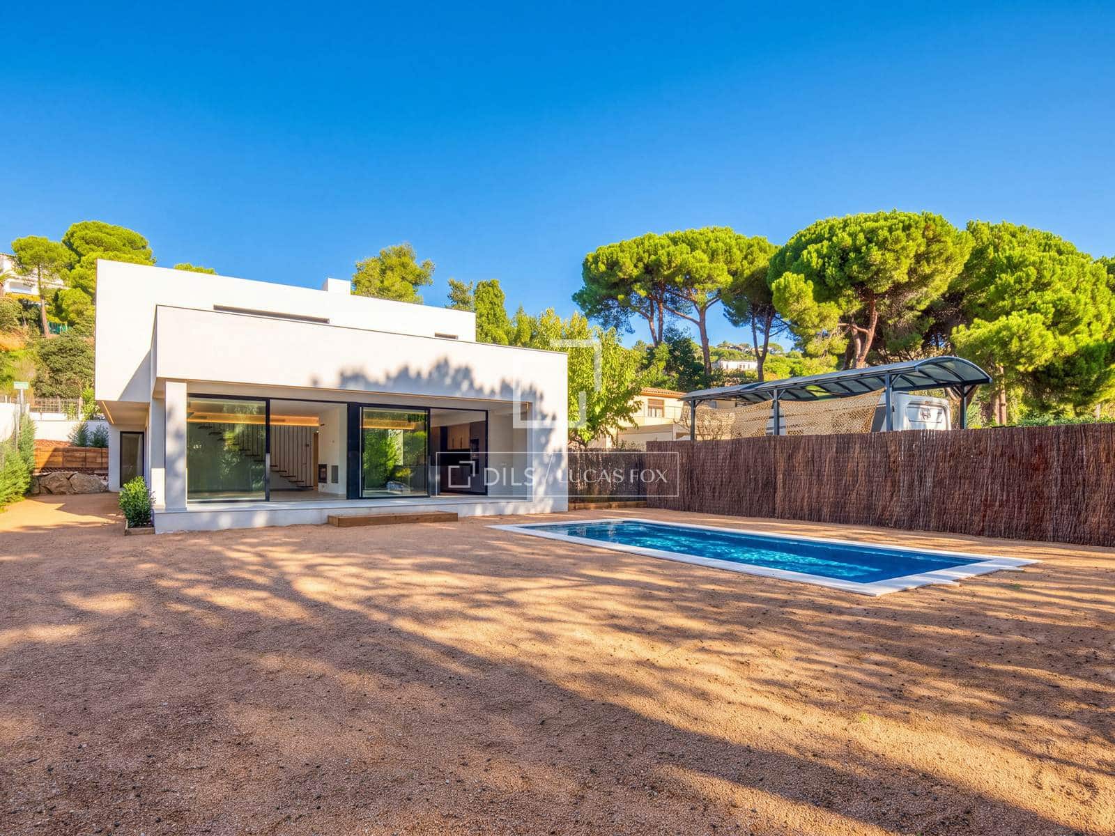4 slaapkamer Villa te koop in Calonge i Sant Antoni met zwembad garage - € 830.000 (Ref: 9198158)