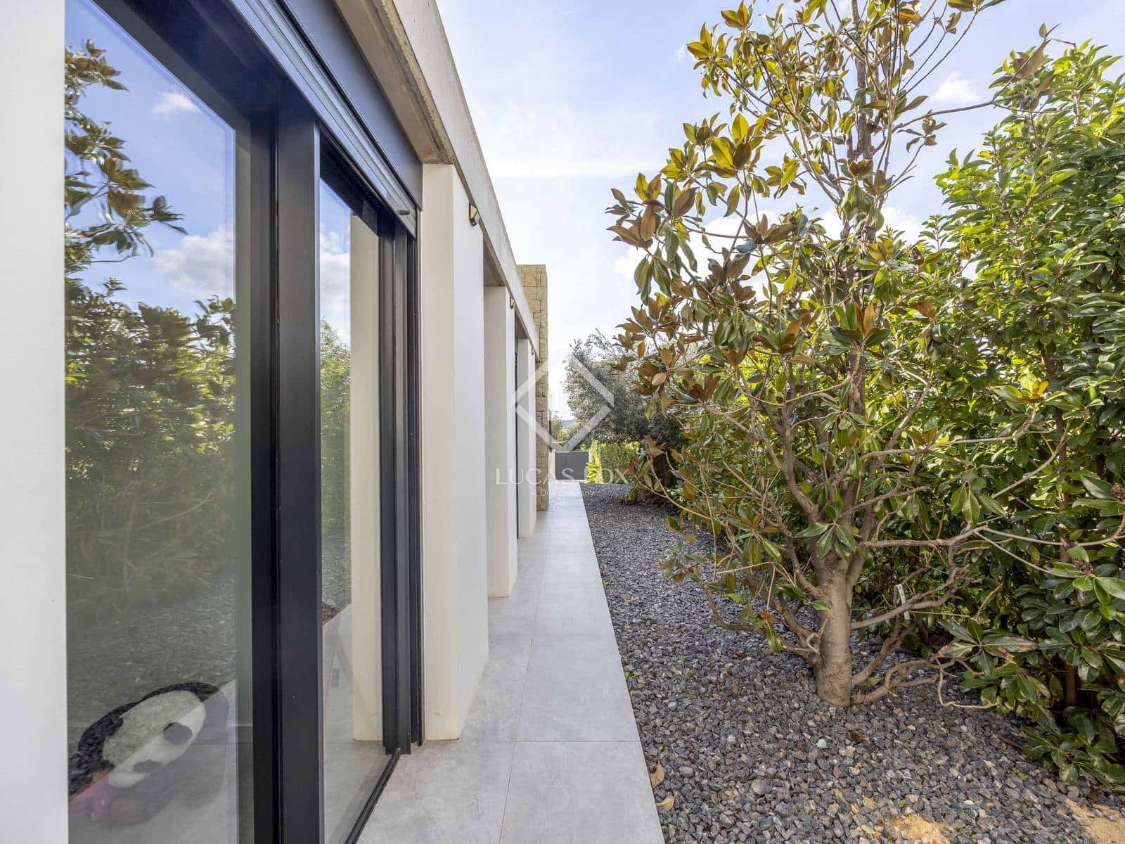 5 soverom Villa til salgs i L'Eliana med svømmebasseng garasje - € 1 399 000 (Ref: 9199783)