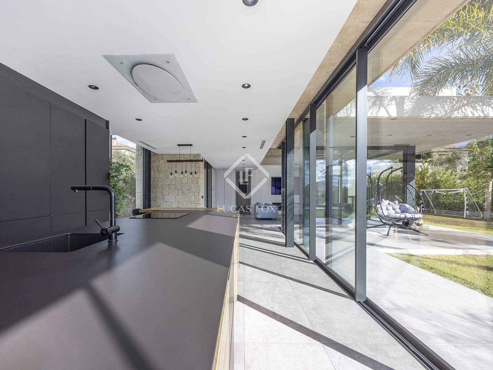 5 soverom Villa til salgs i L'Eliana med svømmebasseng garasje - € 1 399 000 (Ref: 9199783)