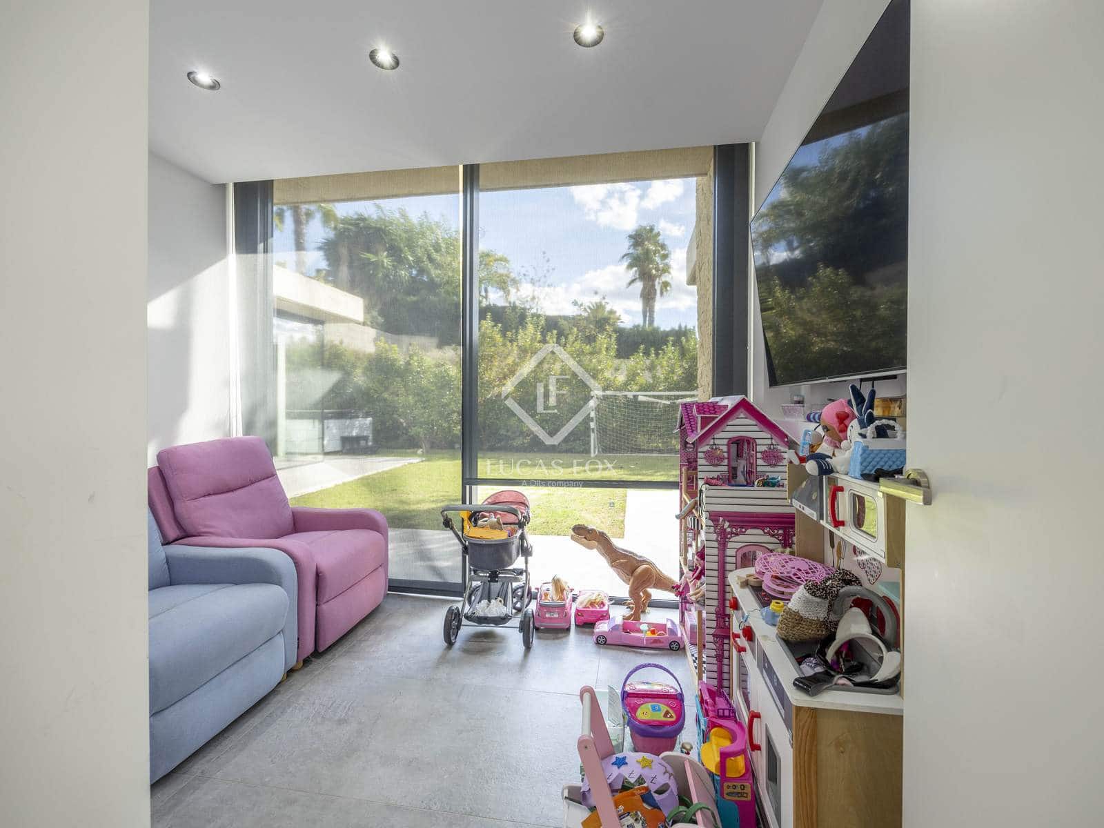 5 soverom Villa til salgs i L'Eliana med svømmebasseng garasje - € 1 399 000 (Ref: 9199783)