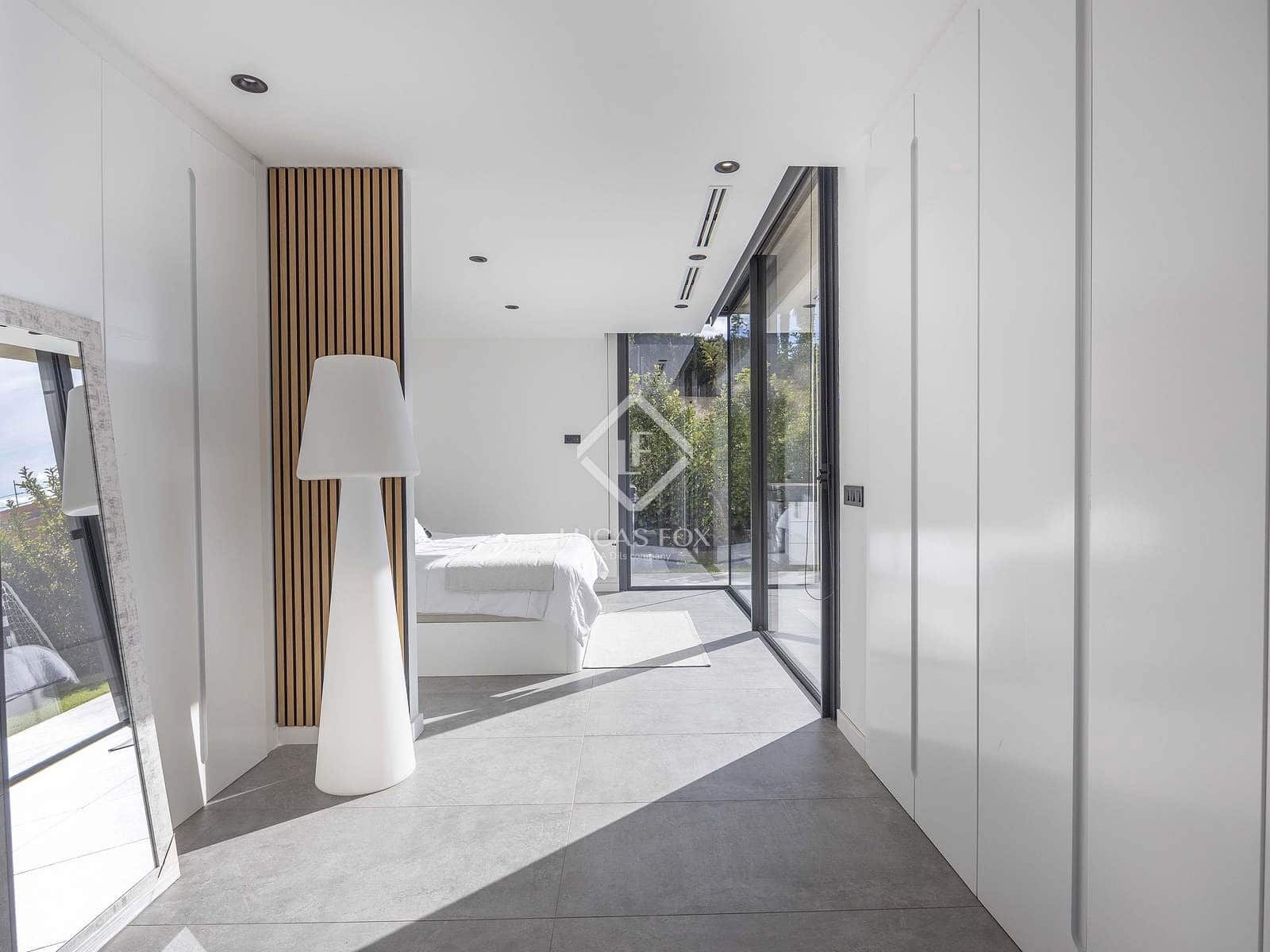 5 soverom Villa til salgs i L'Eliana med svømmebasseng garasje - € 1 399 000 (Ref: 9199783)