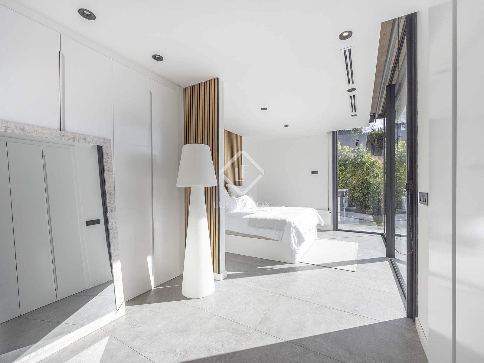 5 soverom Villa til salgs i L'Eliana med svømmebasseng garasje - € 1 399 000 (Ref: 9199783)