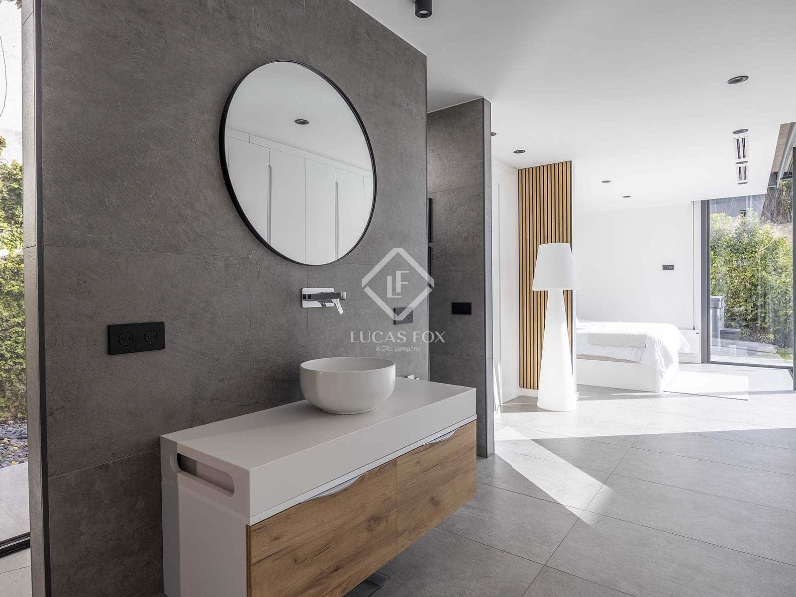 5 soverom Villa til salgs i L'Eliana med svømmebasseng garasje - € 1 399 000 (Ref: 9199783)