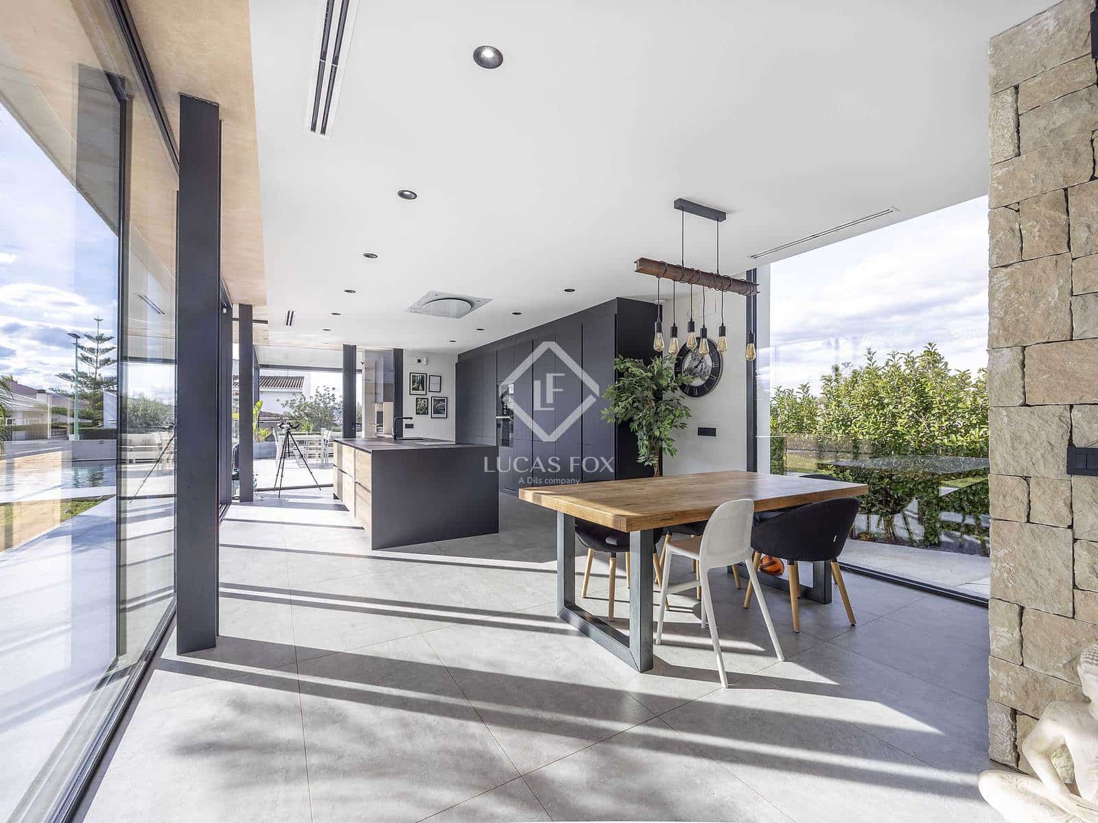 5 soverom Villa til salgs i L'Eliana med svømmebasseng garasje - € 1 399 000 (Ref: 9199783)