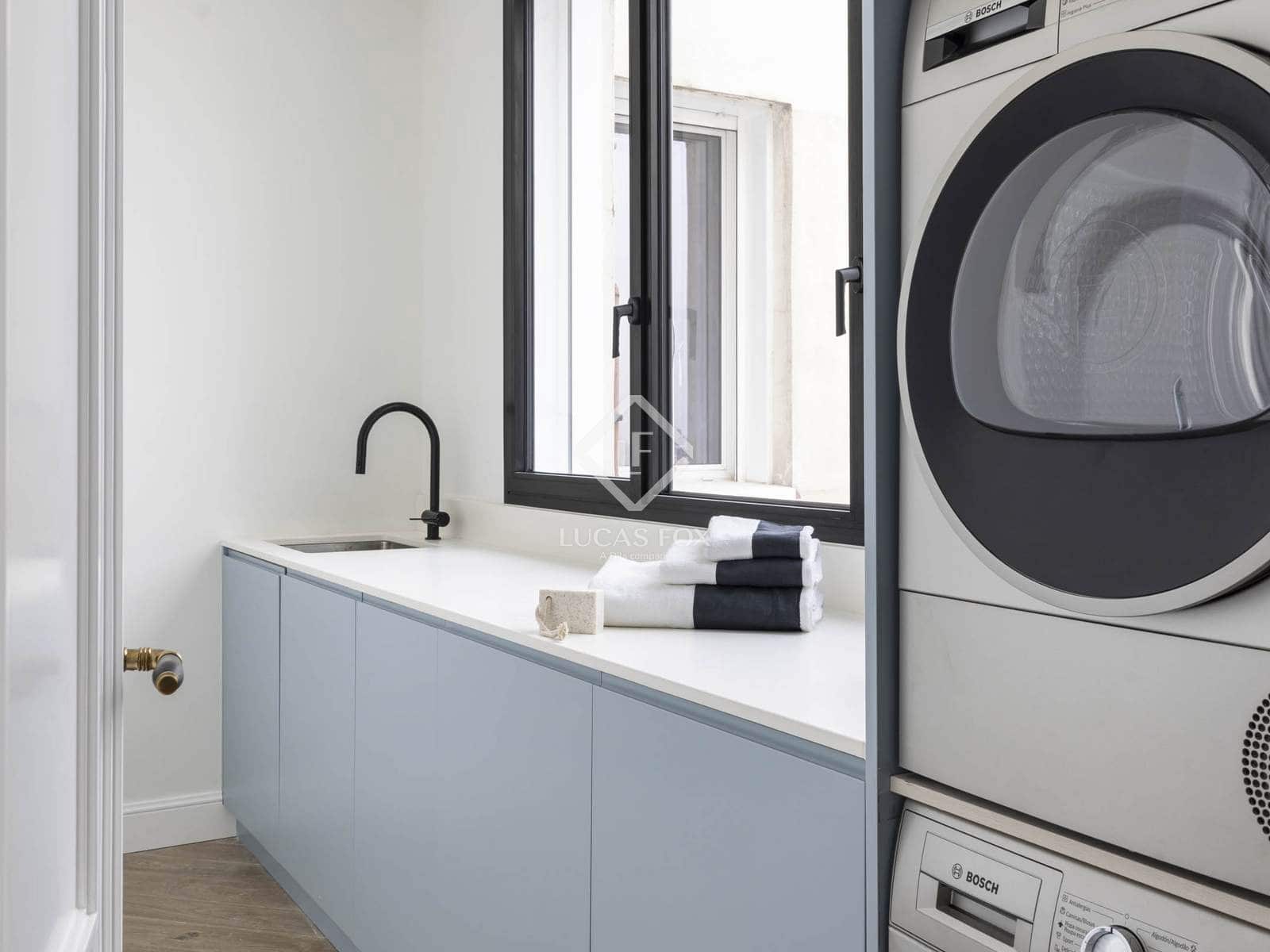 2 soveværelse Penthouse til salg i Madrid by med swimmingpool garage - € 5.900.000 (Ref: 9199923)