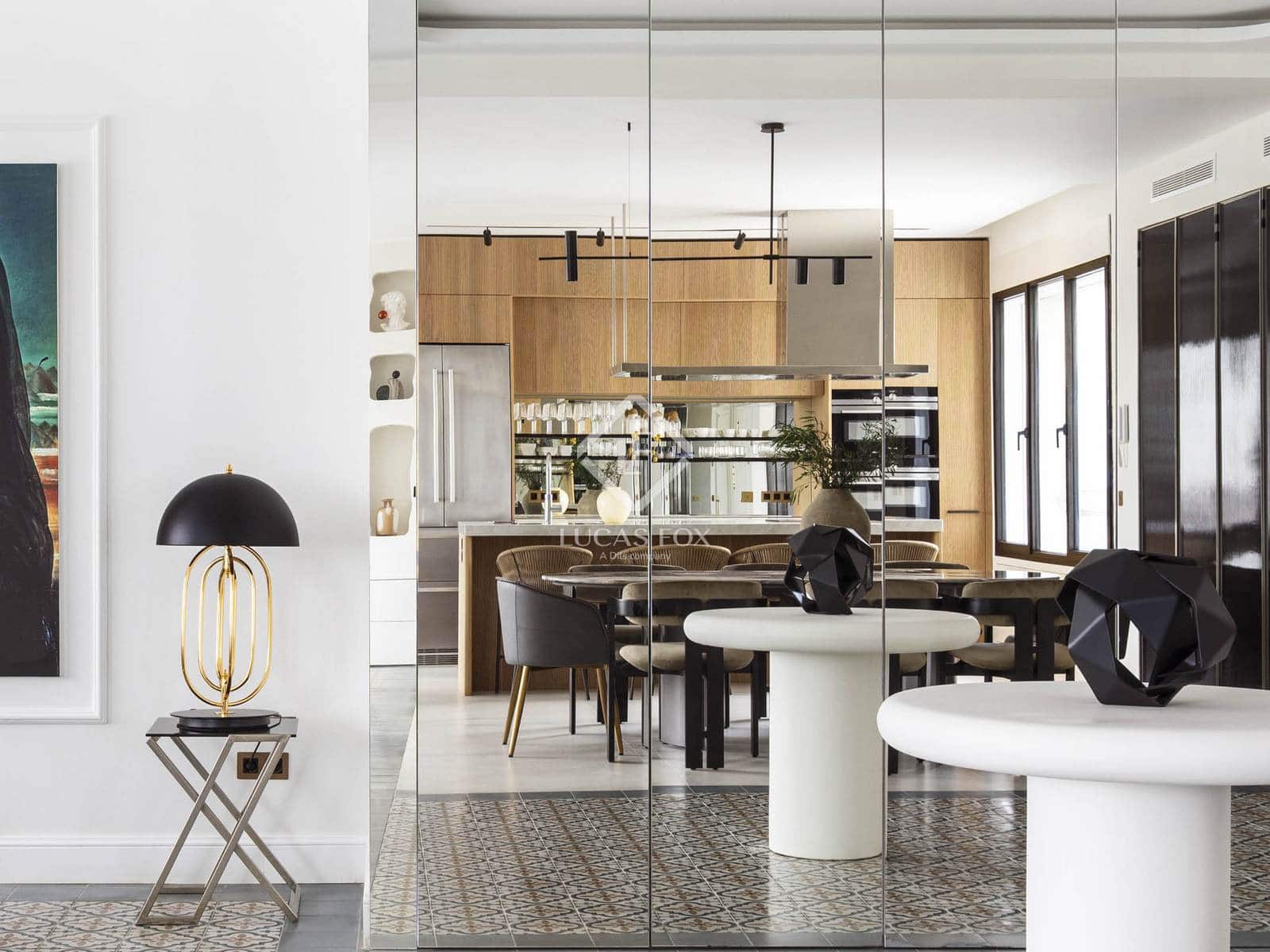 2 soveværelse Penthouse til salg i Madrid by med swimmingpool garage - € 5.900.000 (Ref: 9199923)