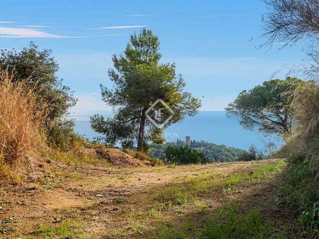 4 slaapkamer Villa te koop in Caldes d'Estrac met zwembad garage - € 1.028.970 (Ref: 9199924)