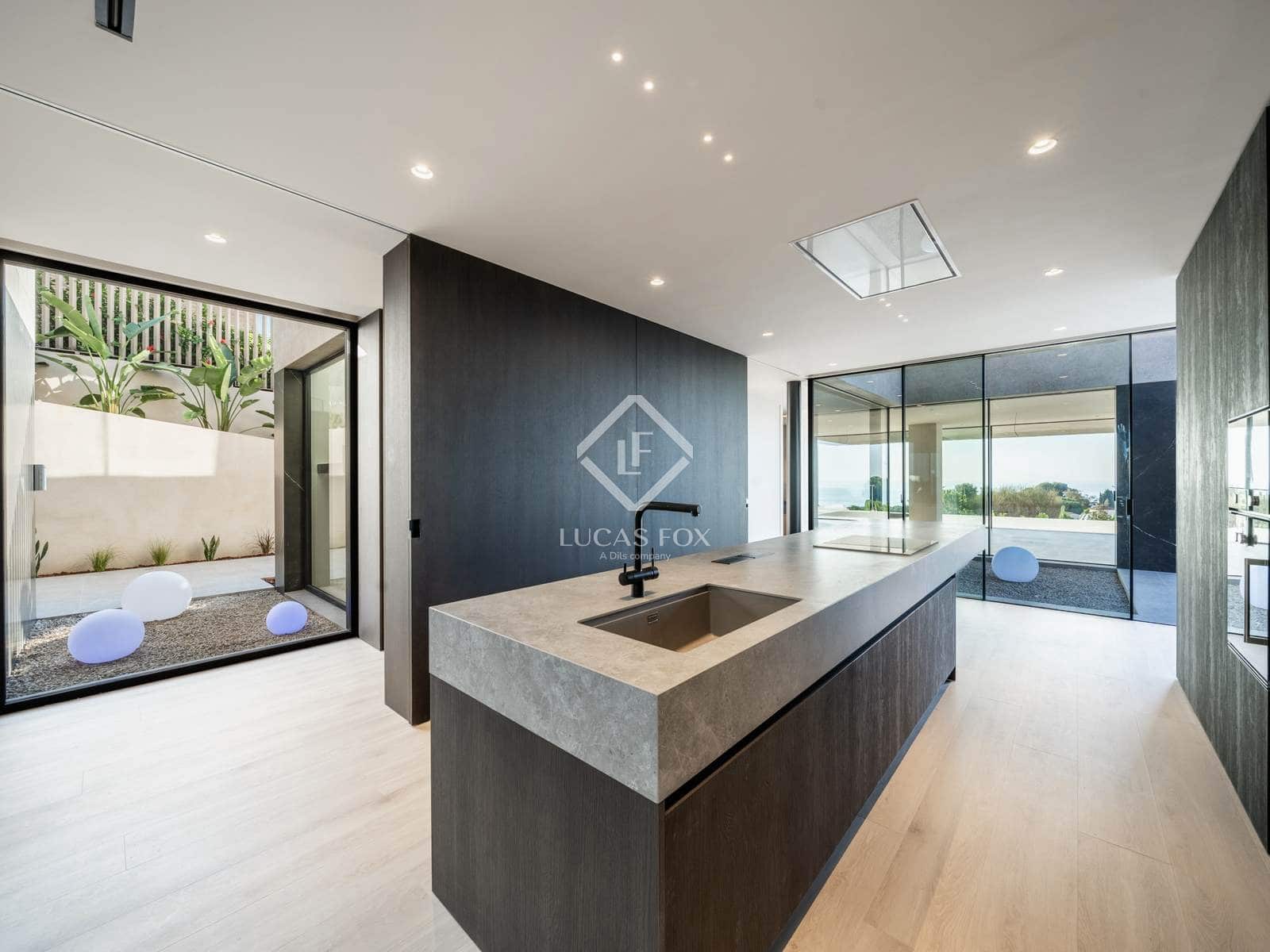 4 sypialnia Willa na sprzedaż w Teia z basenem garażem - 4 900 000 € (Ref: 9200013)