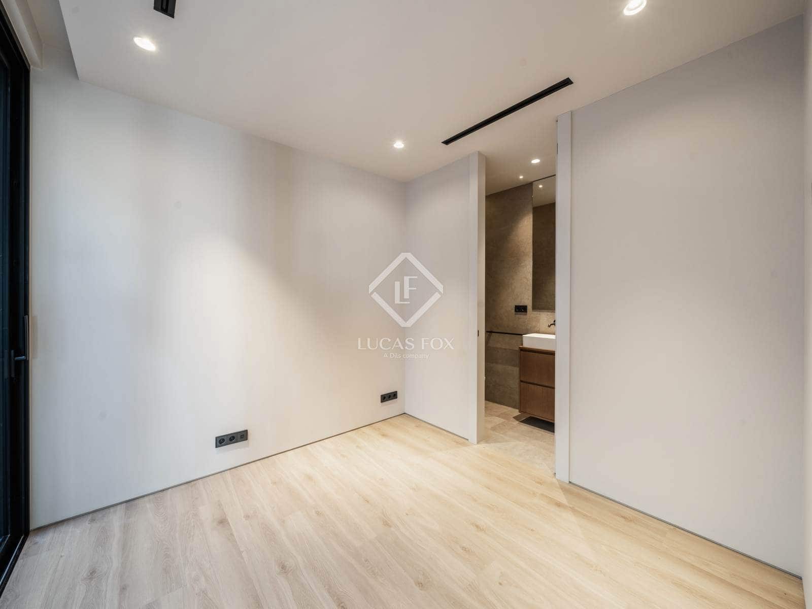 4 sypialnia Willa na sprzedaż w Teia z basenem garażem - 4 900 000 € (Ref: 9200013)