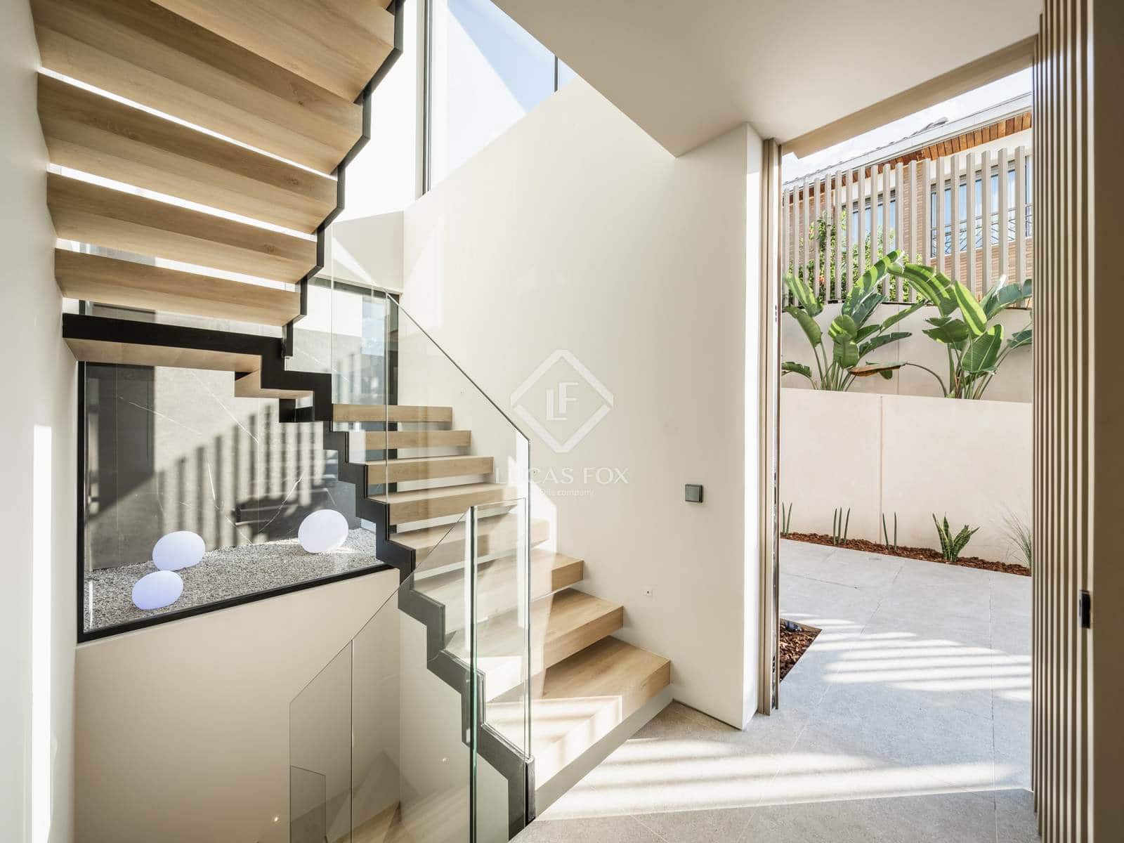 4 sypialnia Willa na sprzedaż w Teia z basenem garażem - 4 900 000 € (Ref: 9200013)