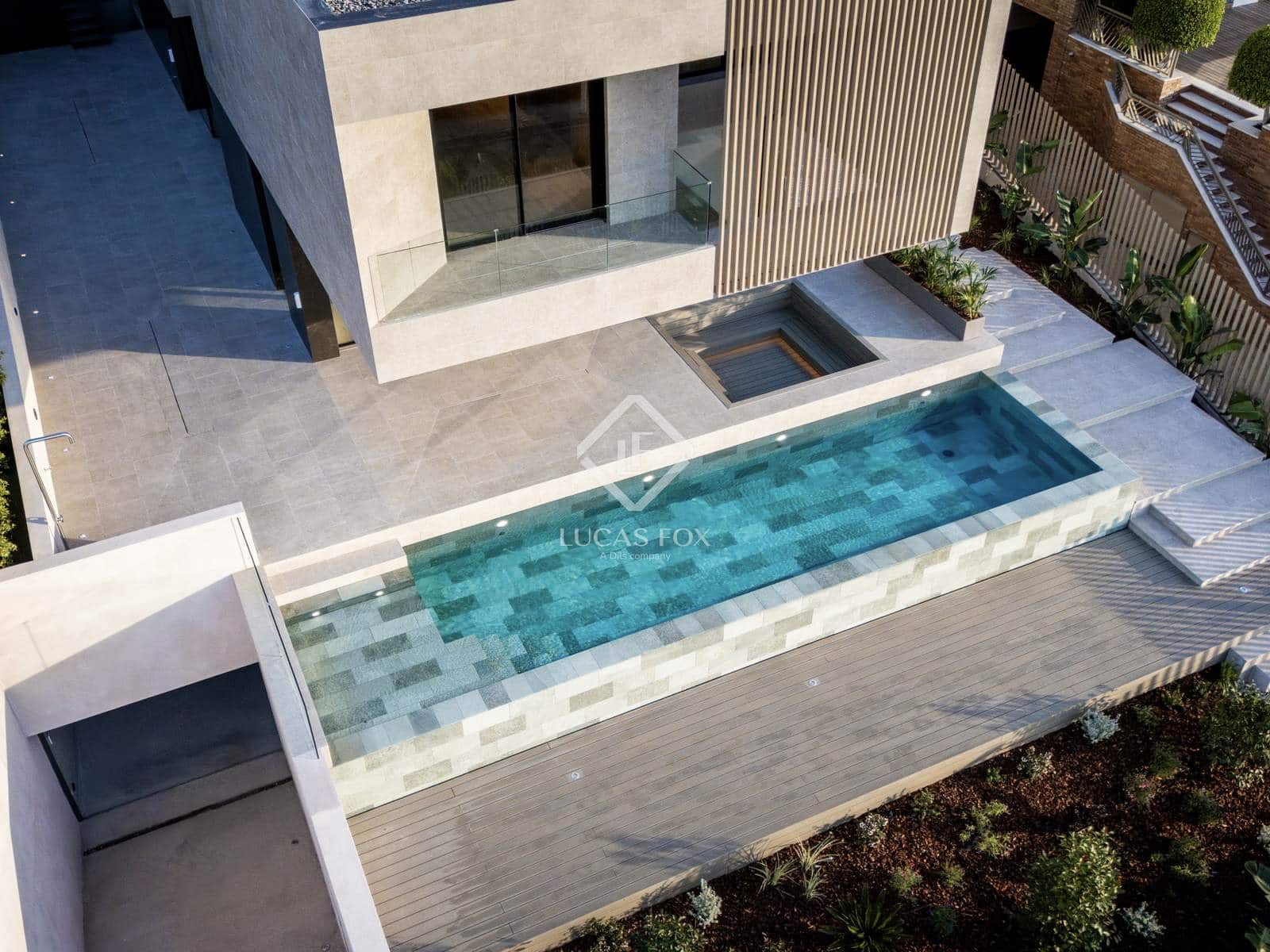 4 sypialnia Willa na sprzedaż w Teia z basenem garażem - 4 900 000 € (Ref: 9200013)