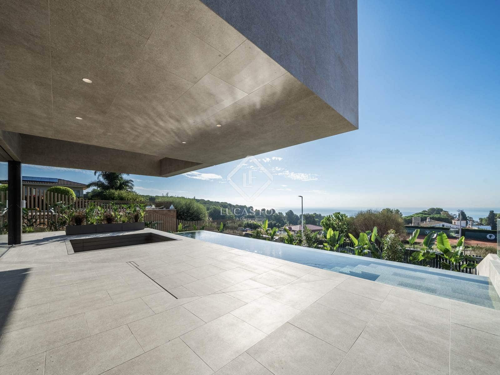 4 sypialnia Willa na sprzedaż w Teia z basenem garażem - 4 900 000 € (Ref: 9200013)