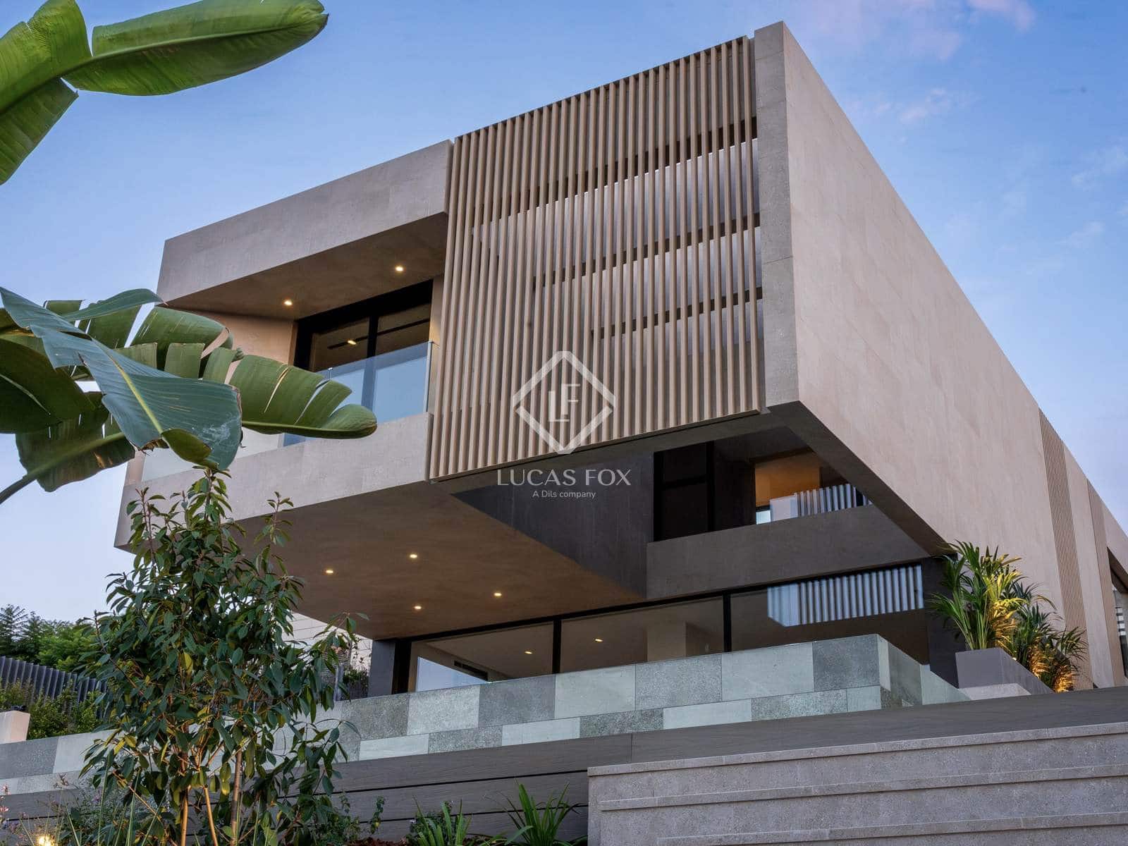 4 sypialnia Willa na sprzedaż w Teia z basenem garażem - 4 900 000 € (Ref: 9200013)