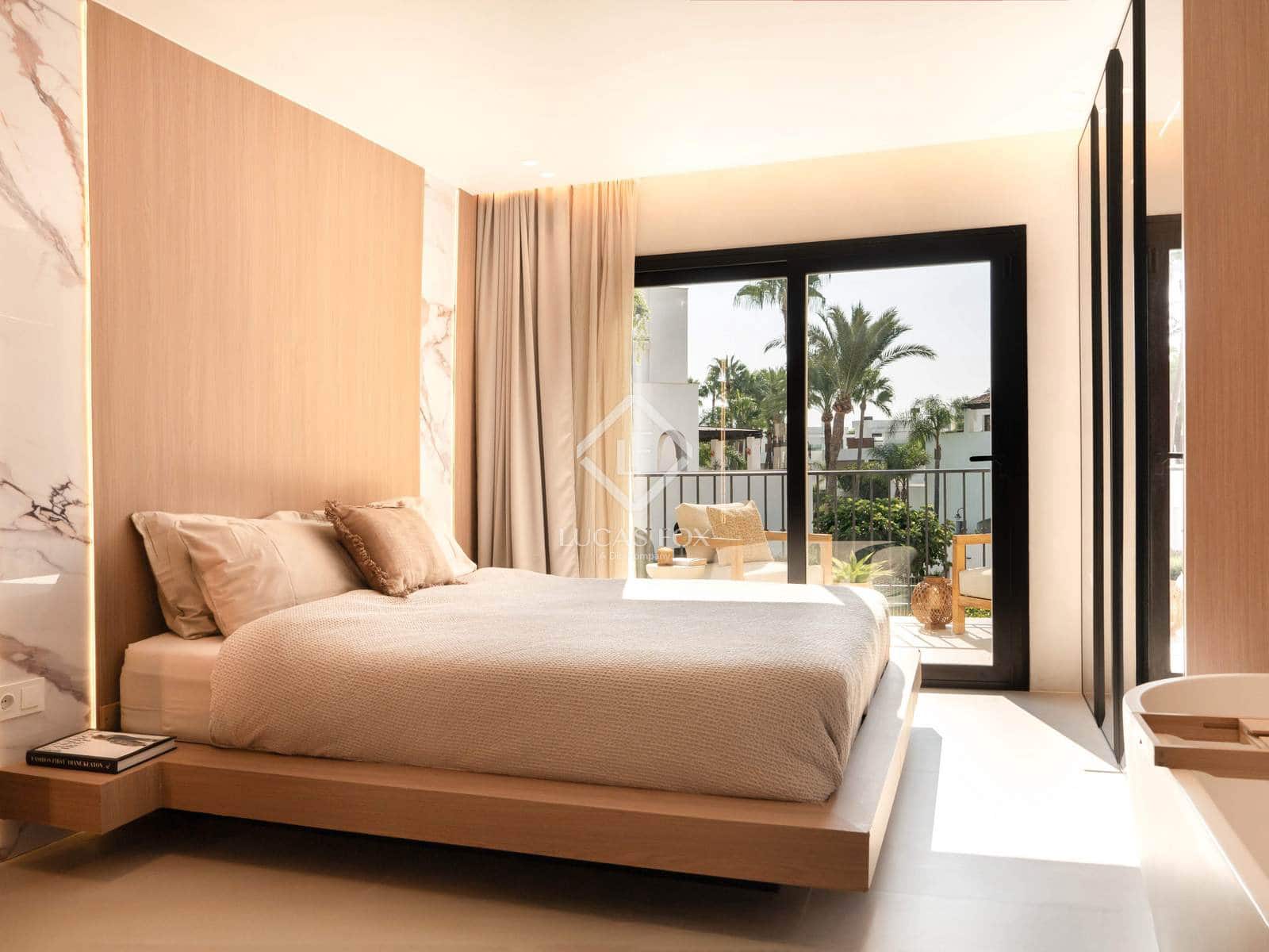 4 slaapkamer Villa te koop in San Pedro de Alcantara met zwembad garage - € 1.595.000 (Ref: 9200857)