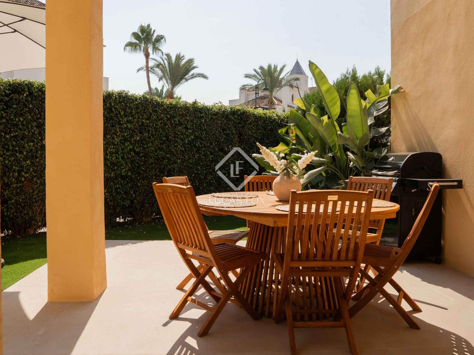 4 slaapkamer Villa te koop in San Pedro de Alcantara met zwembad garage - € 1.595.000 (Ref: 9200857)