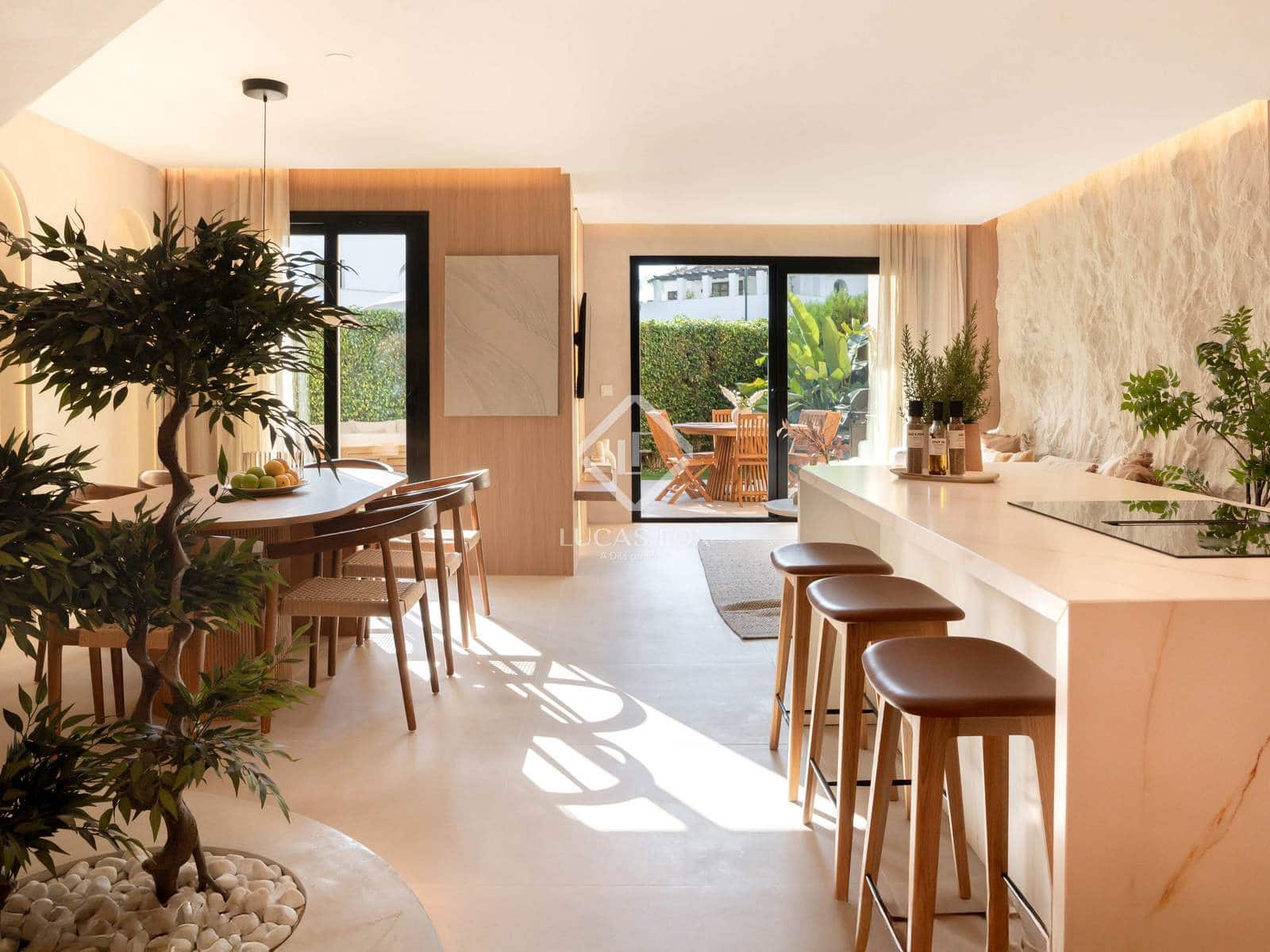 4 slaapkamer Villa te koop in San Pedro de Alcantara met zwembad garage - € 1.595.000 (Ref: 9200857)