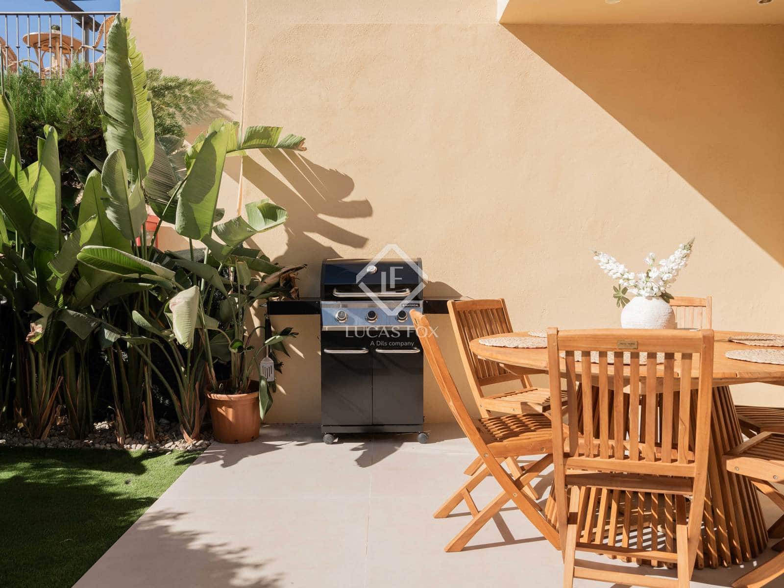 4 slaapkamer Villa te koop in San Pedro de Alcantara met zwembad garage - € 1.595.000 (Ref: 9200857)