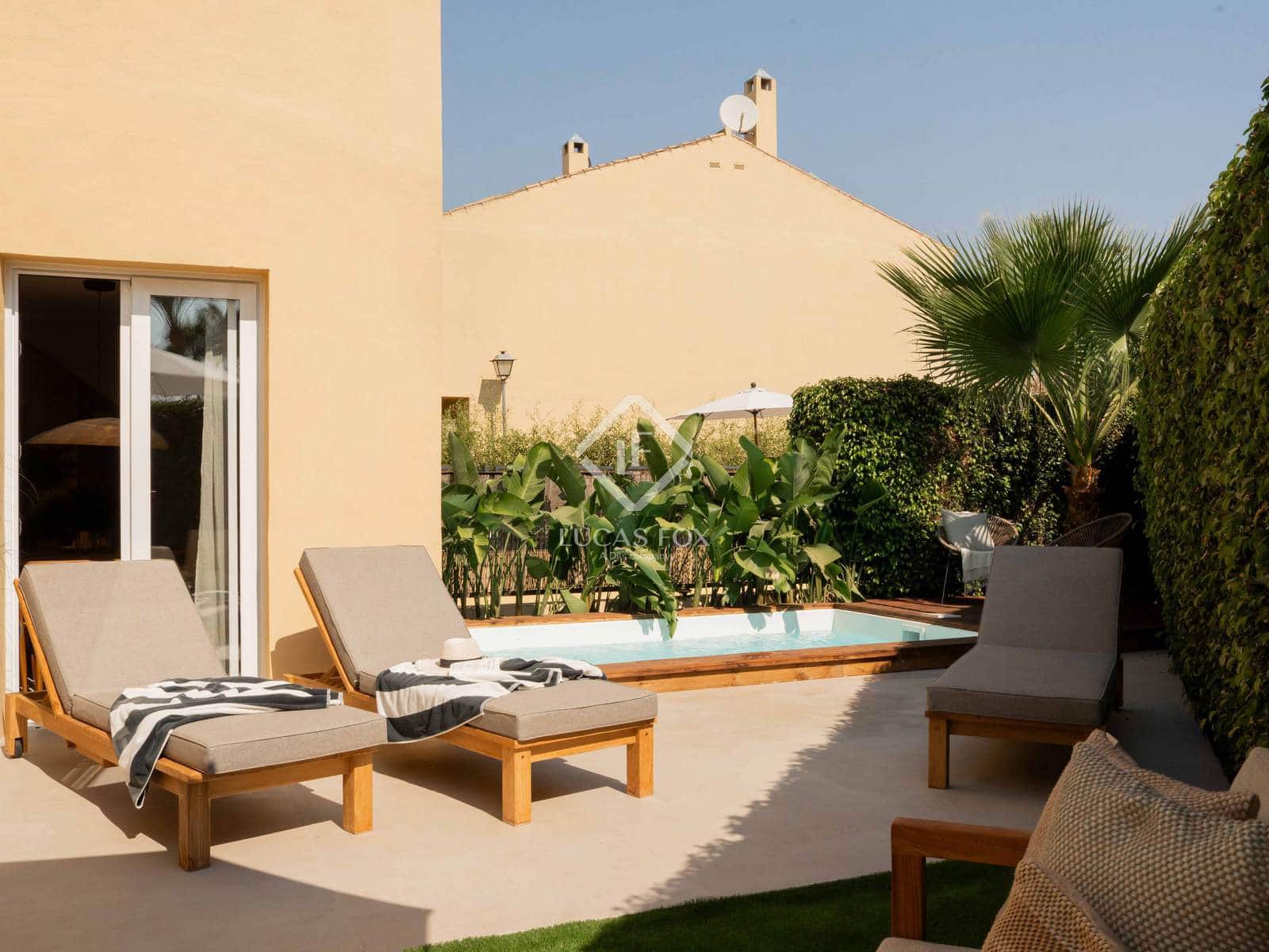 4 slaapkamer Villa te koop in San Pedro de Alcantara met zwembad garage - € 1.595.000 (Ref: 9200857)