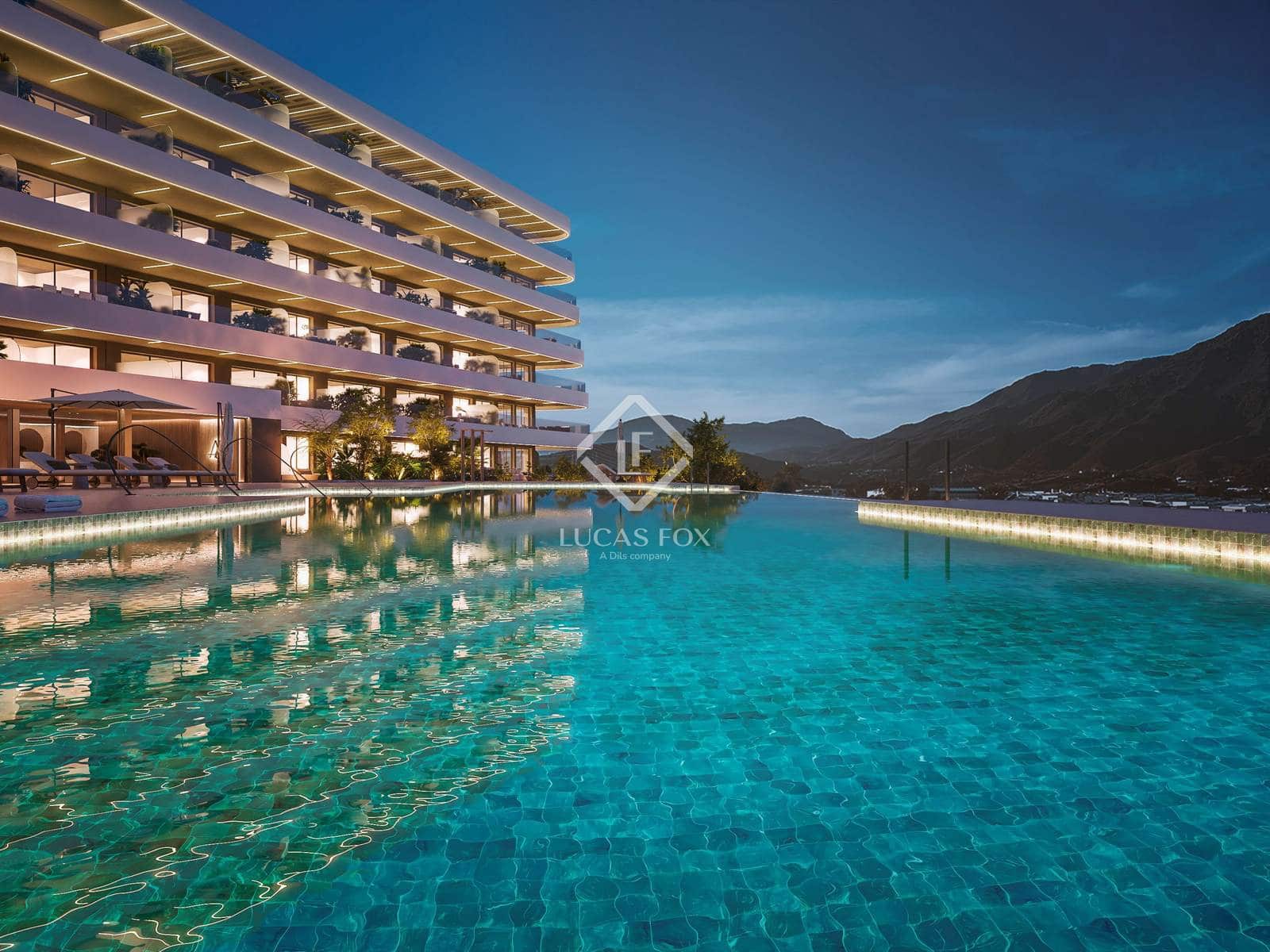 1 chambre Appartement à vendre à Estepona avec piscine garage - 370 000 € (Ref: 9201694)