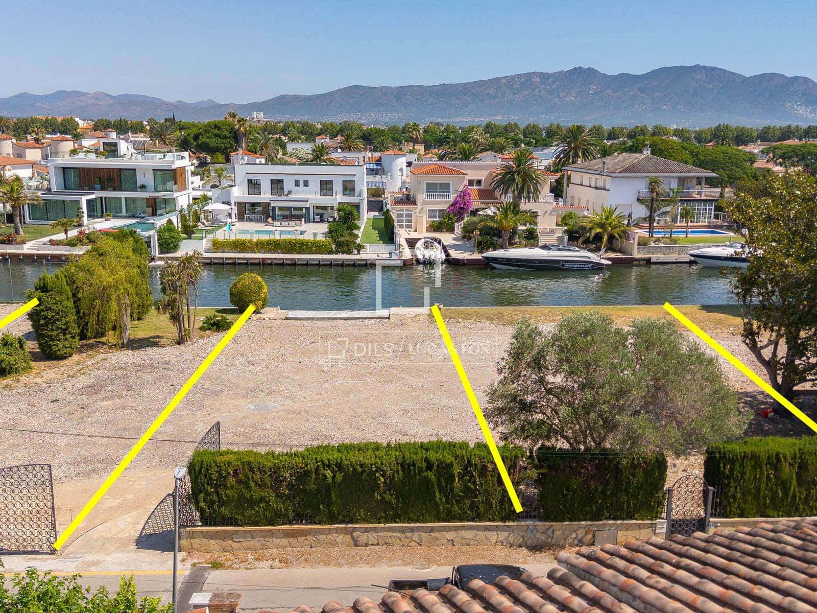 Building Plot for sale in Castello d'Empuries - € 750,000 (Ref: 9201951)