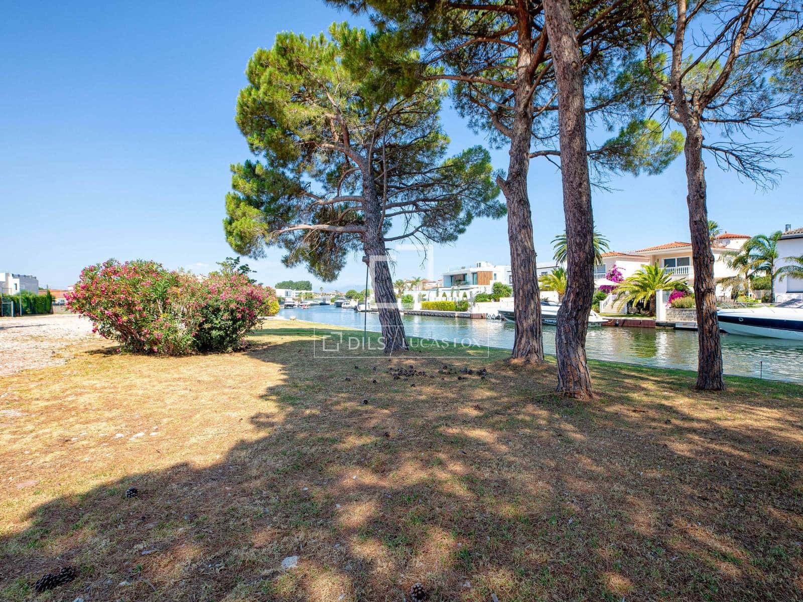 Building Plot for sale in Castello d'Empuries - € 750,000 (Ref: 9201951)
